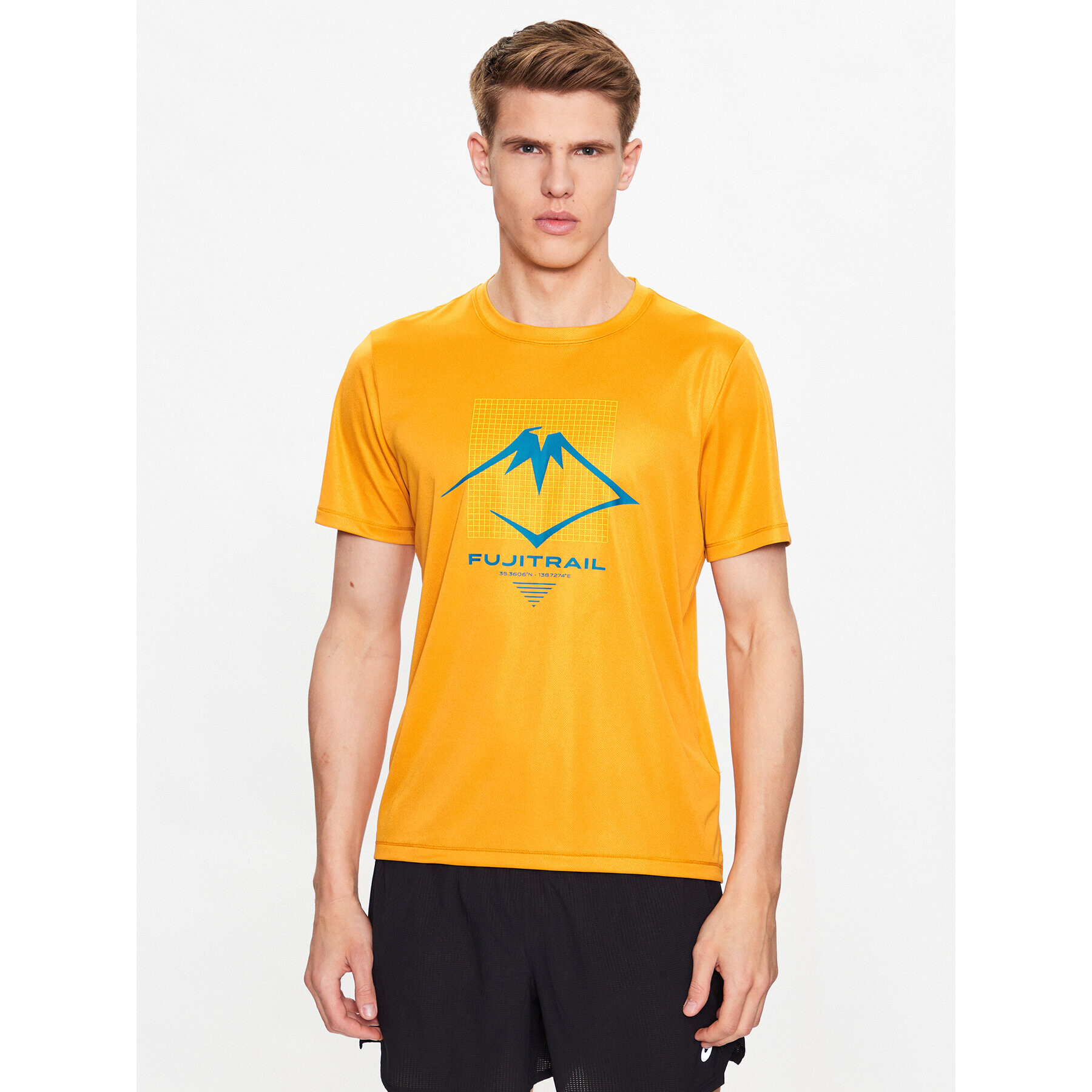 Asics Тишърт Fujitrail Logo SS Top Tee Жълт Regular Fit - Pepit.bg