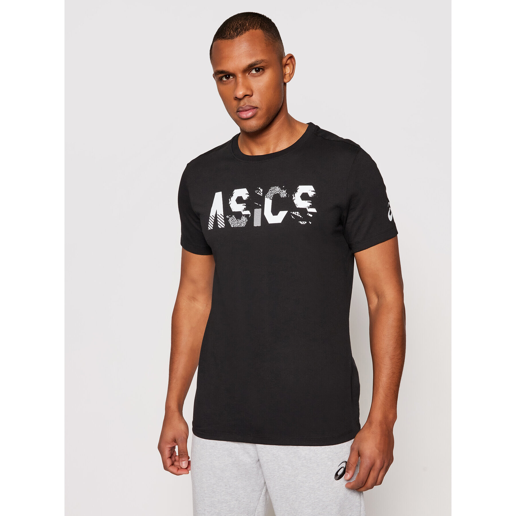 Asics Тишърт Seasonal Logo Tee 2031C157 Черен Regular Fit - Pepit.bg