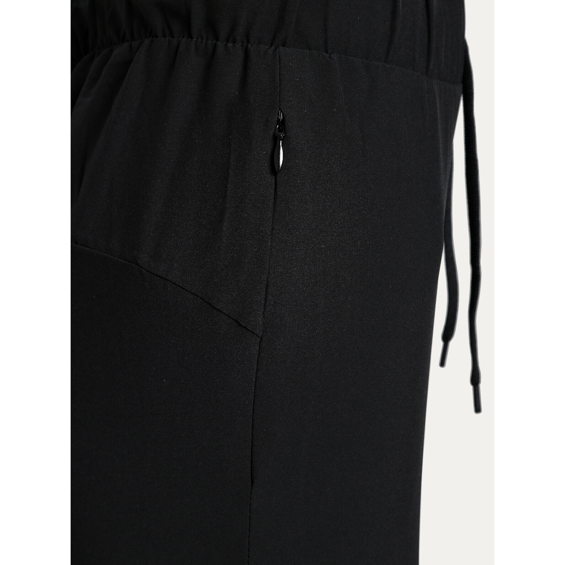 Athlecia Долнище анцуг Austberg W Training Pants E181382 Черен Regular Fit - Pepit.bg