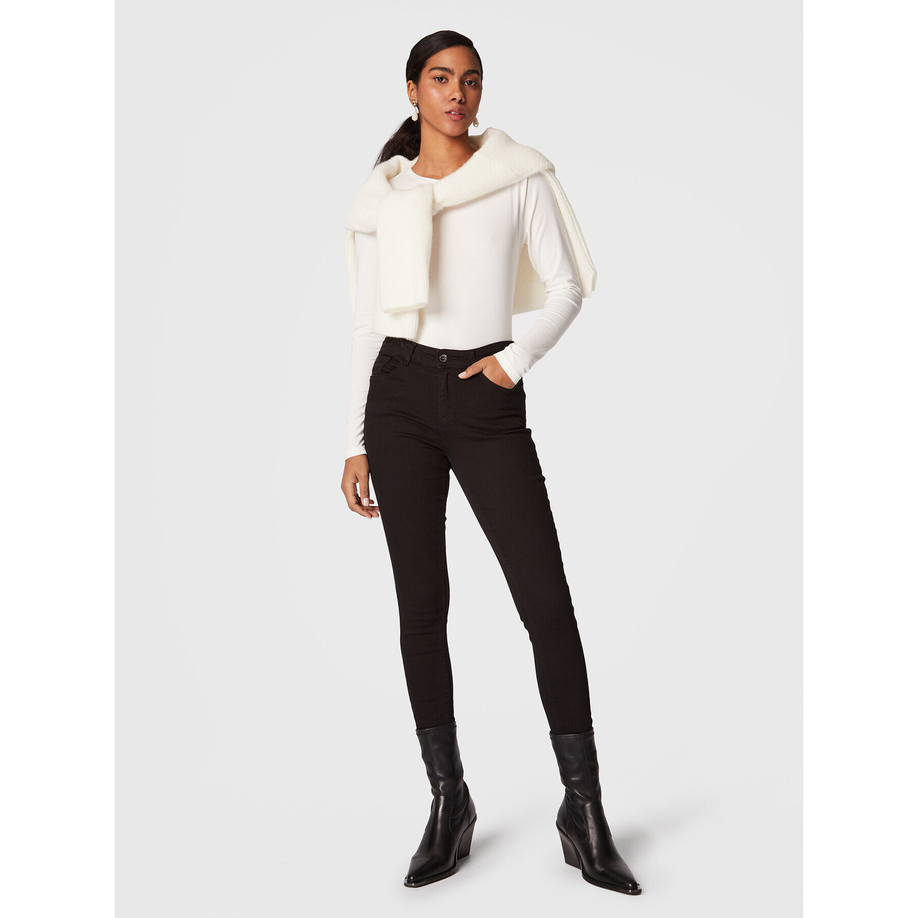 b.young Блуза Pamila 20807594 Екрю Slim Fit - Pepit.bg