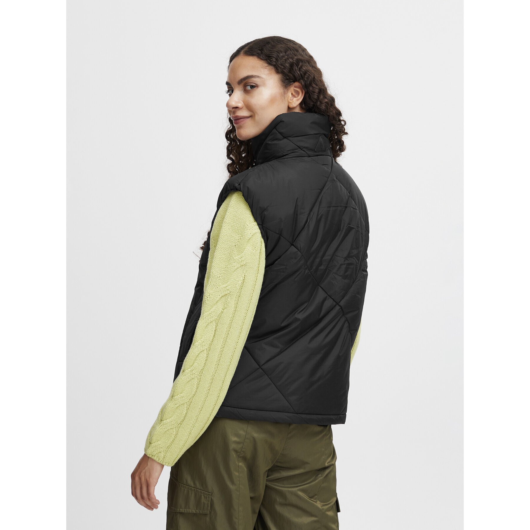 b.young Елек 20813365 Черен Regular Fit - Pepit.bg