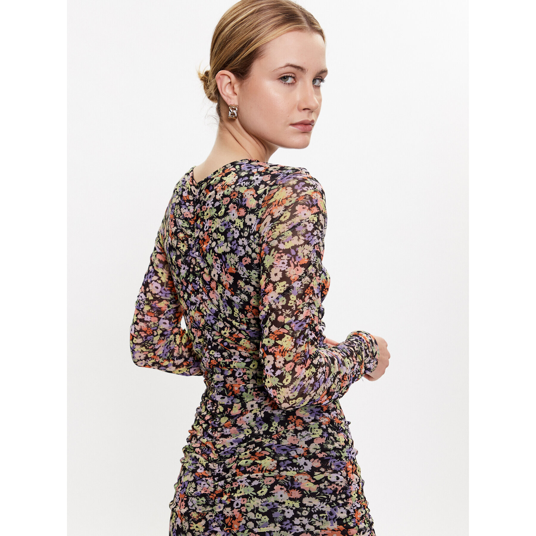 b.young Лятна рокля 20812801 Цветен Slim Fit - Pepit.bg