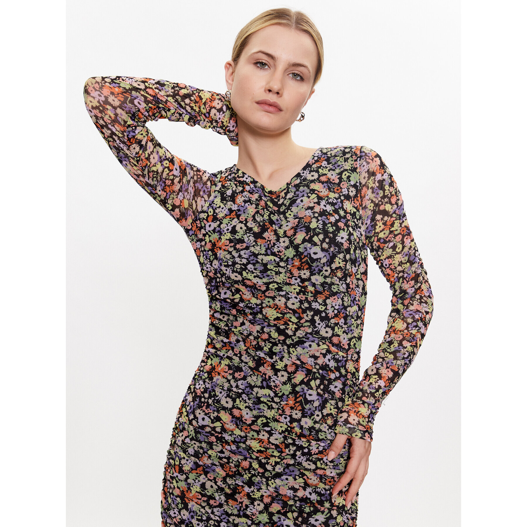 b.young Лятна рокля 20812801 Цветен Slim Fit - Pepit.bg