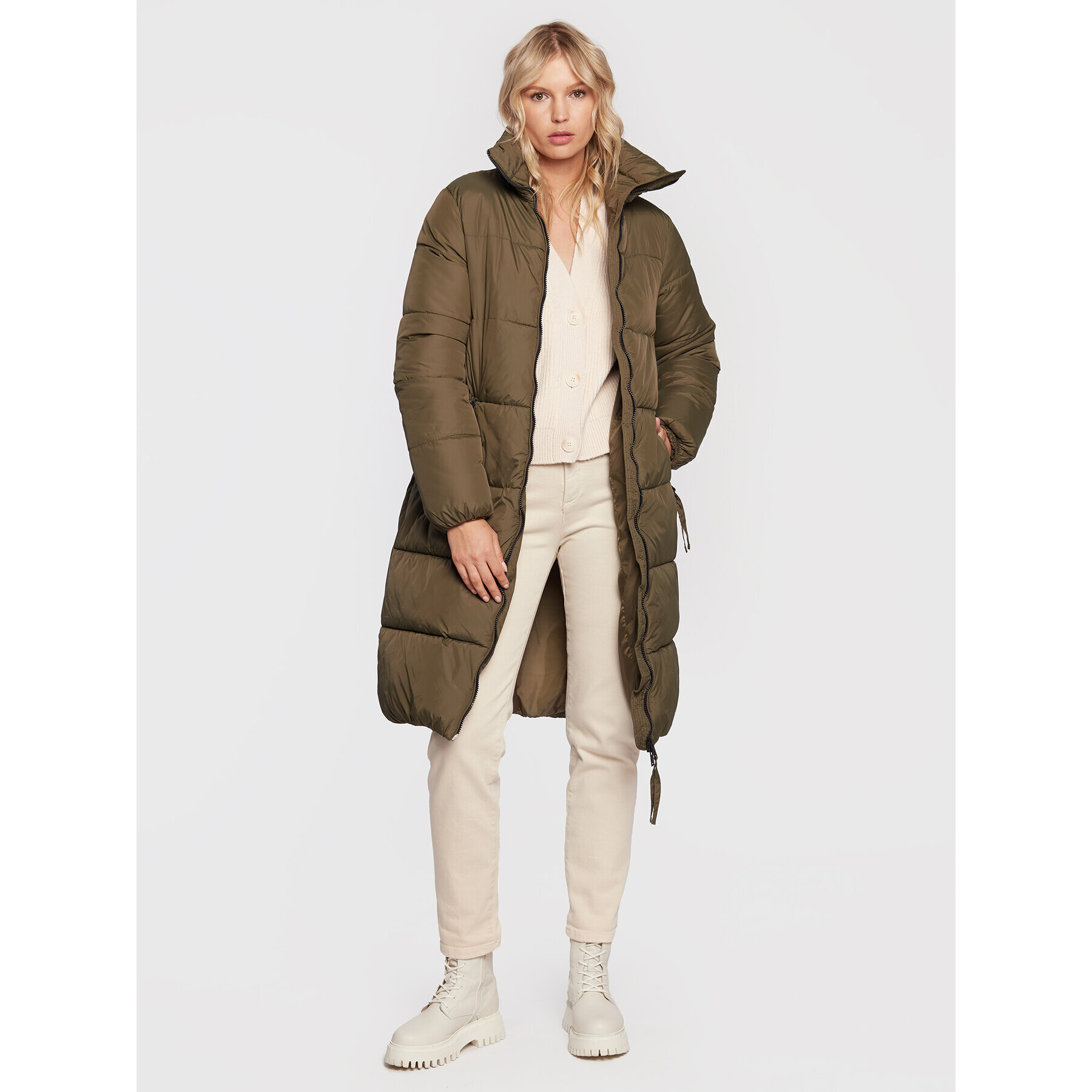 b.young Пухено яке Bybomina 20811753 Зелен Regular Fit - Pepit.bg
