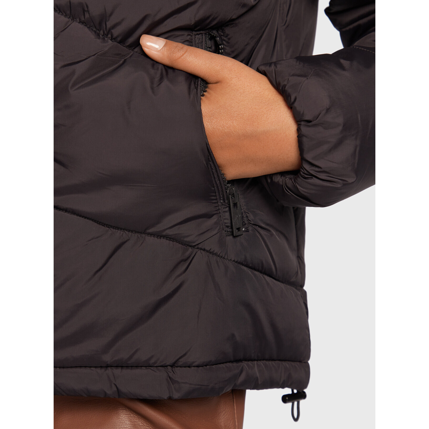 b.young Пухено яке Bomina 20811751 Черен Regular Fit - Pepit.bg