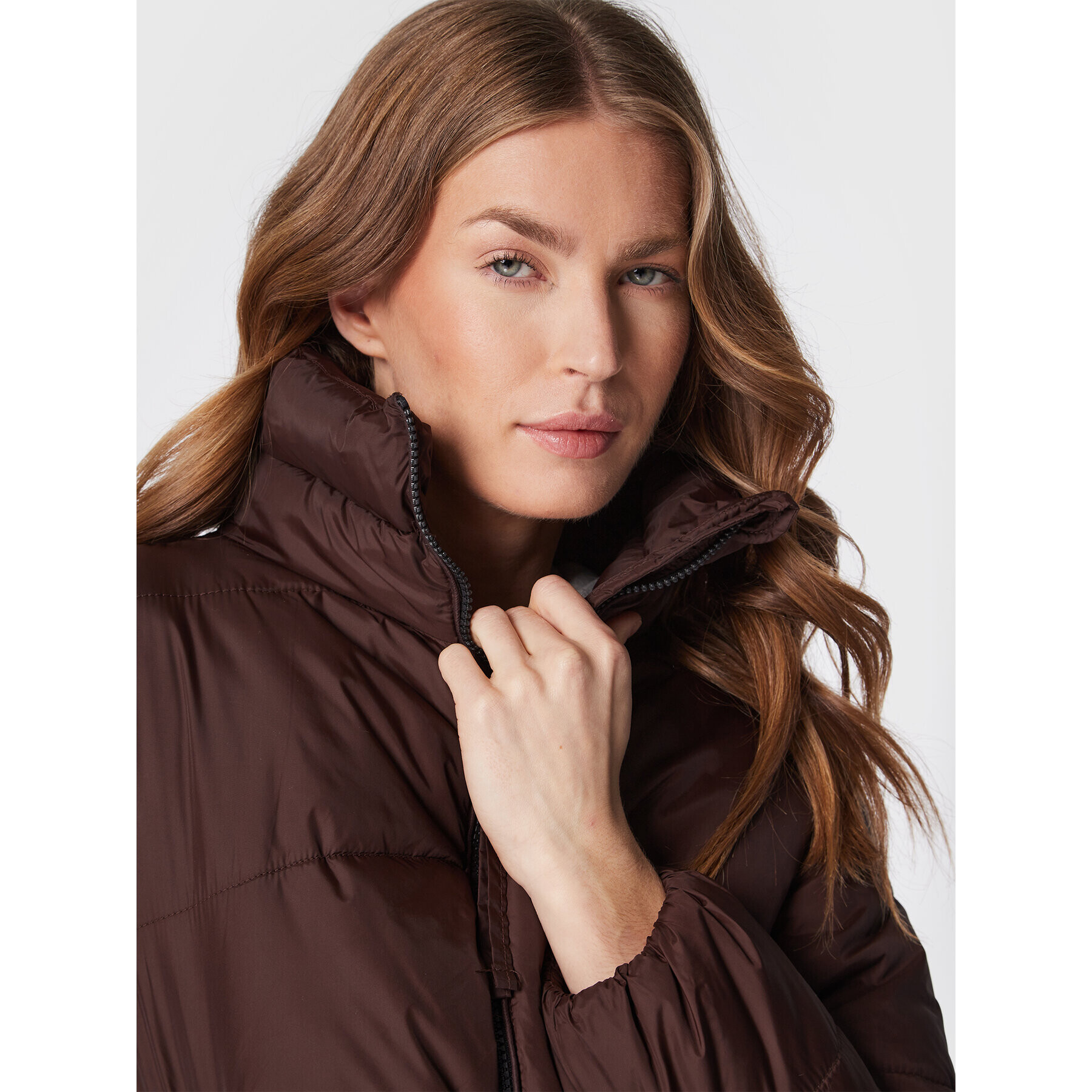 b.young Пухено яке Bybomina 20811751 Кафяв Regular Fit - Pepit.bg