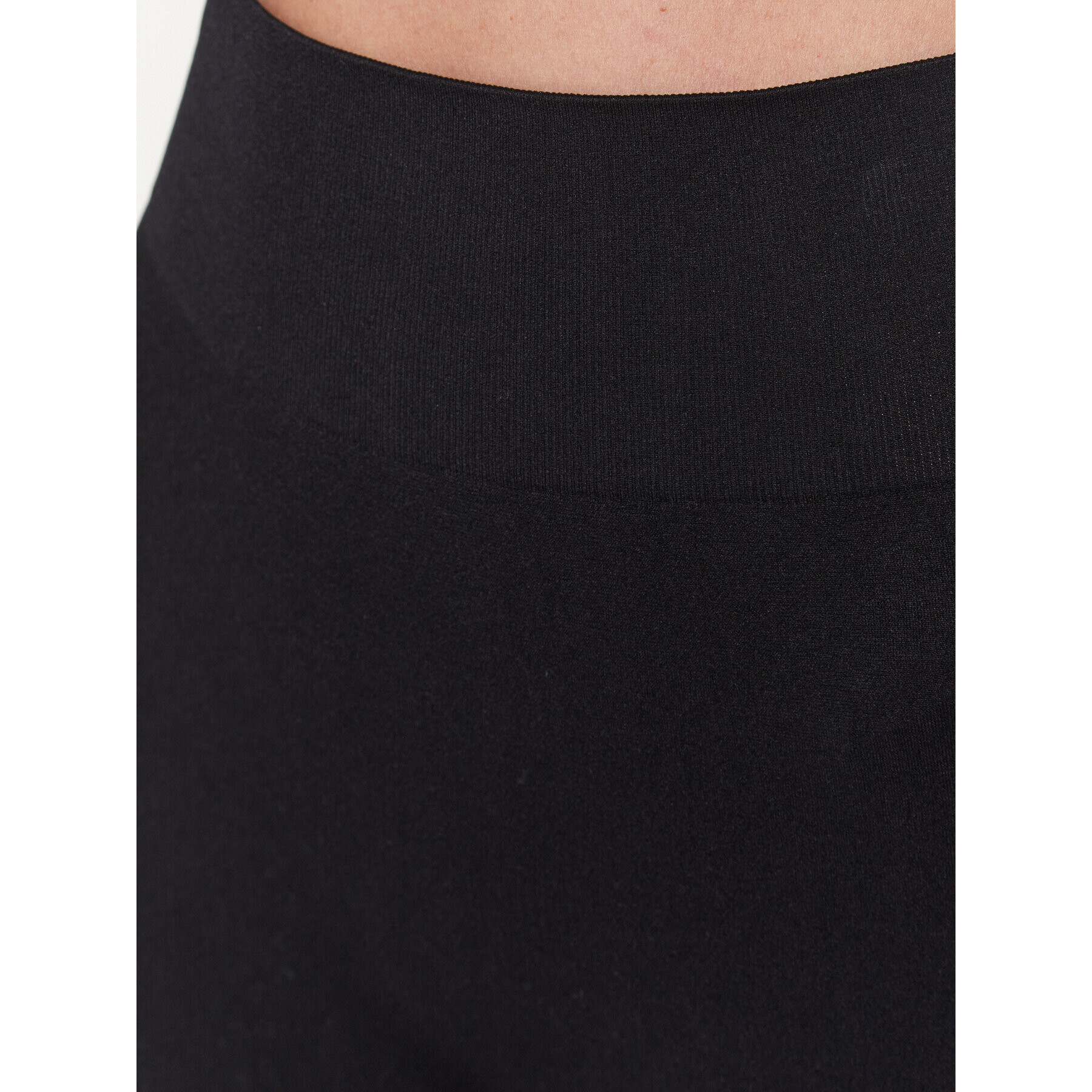 b.young Спортни шорти 20807917 Черен Slim Fit - Pepit.bg