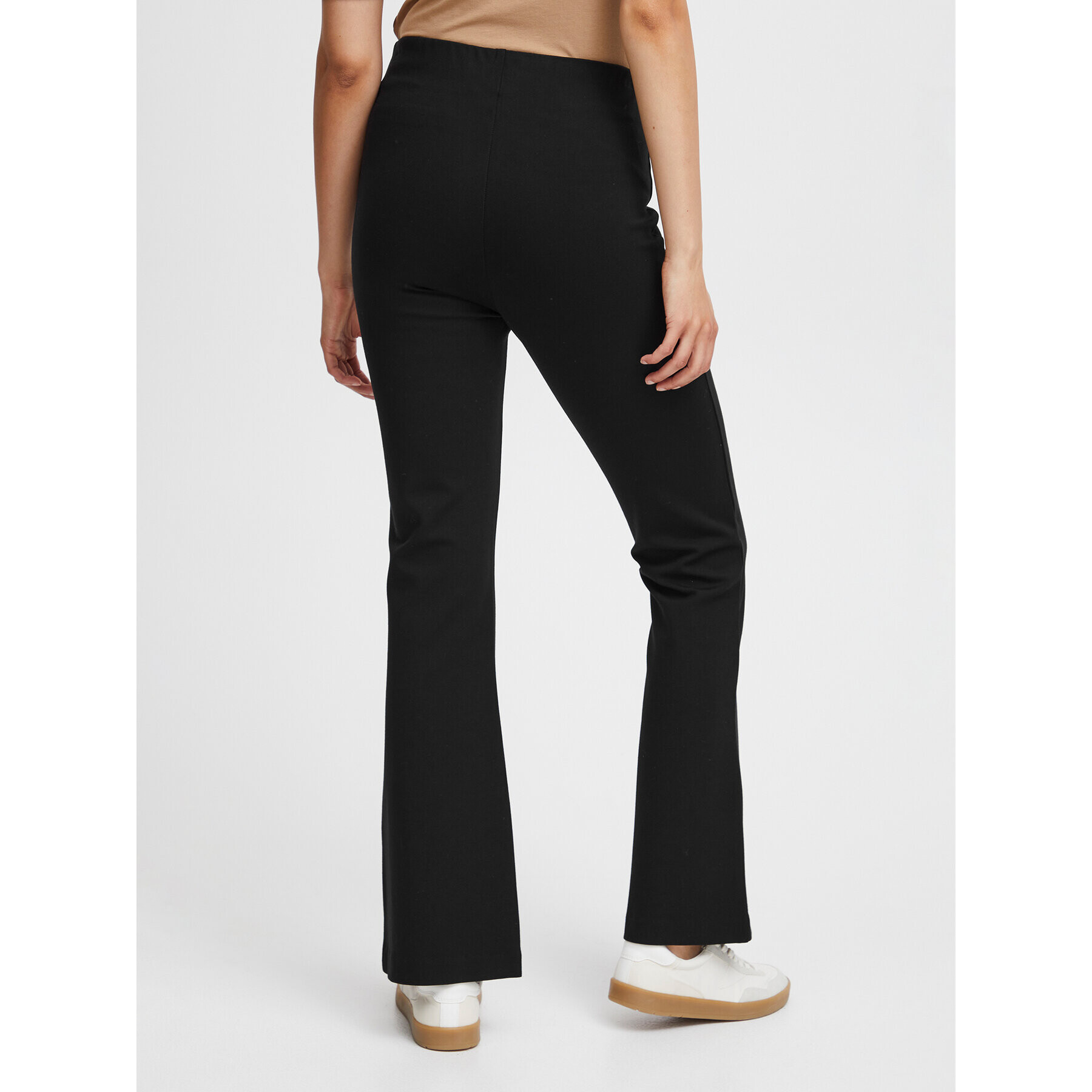 b.young Текстилни панталони 20813570 Черен Regular Fit - Pepit.bg