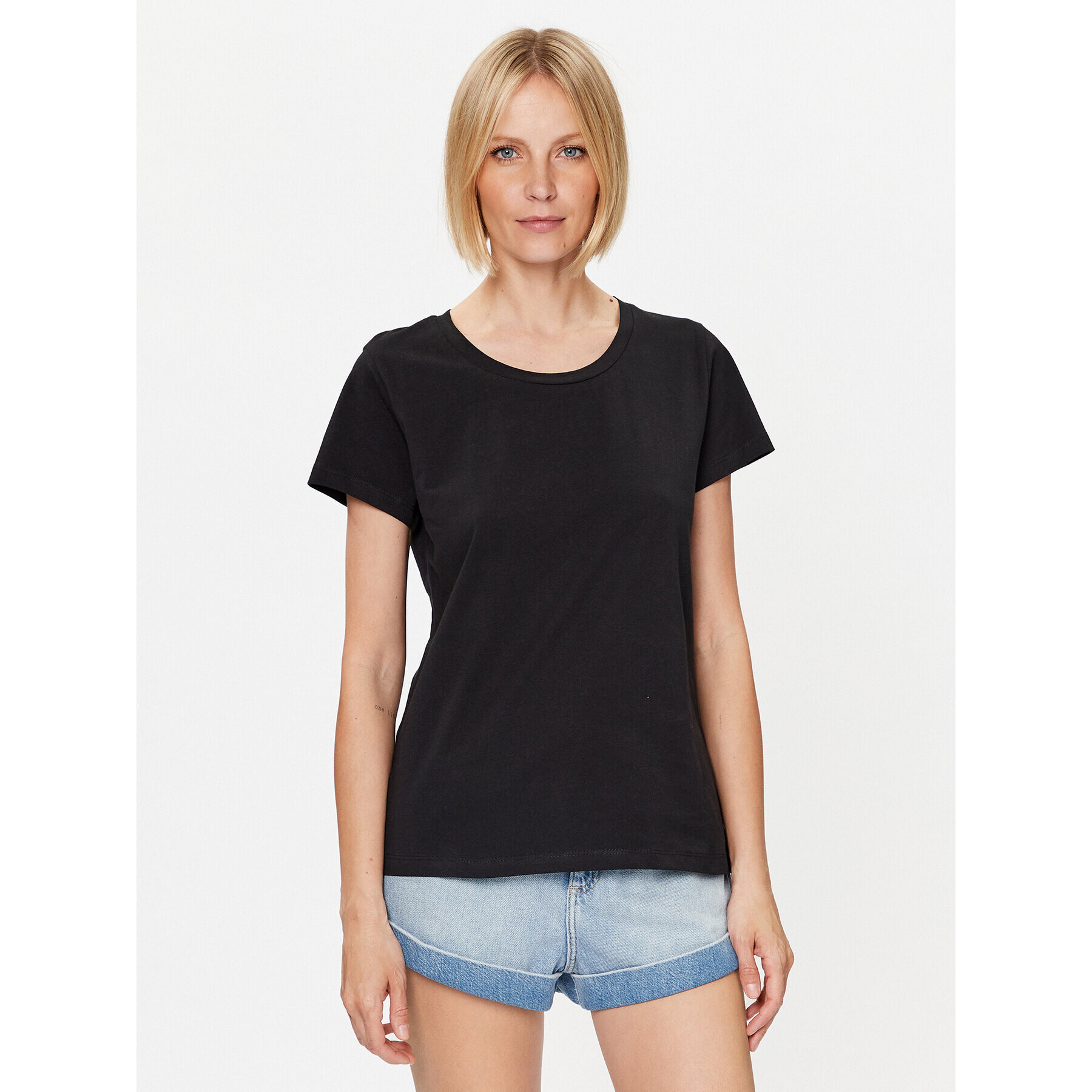b.young Тишърт 20812845 Черен Regular Fit - Pepit.bg