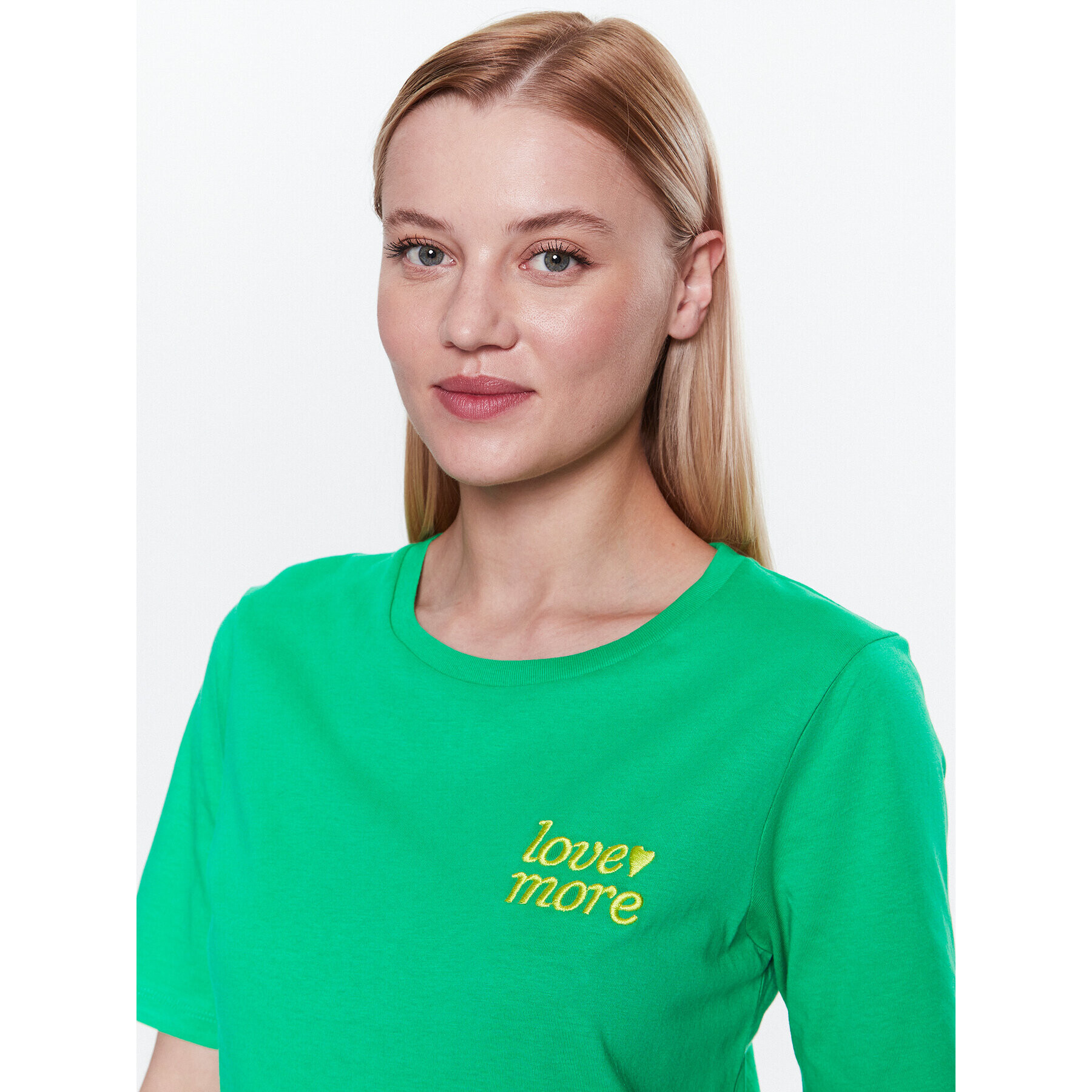 b.young Тишърт 20813337 Зелен Regular Fit - Pepit.bg