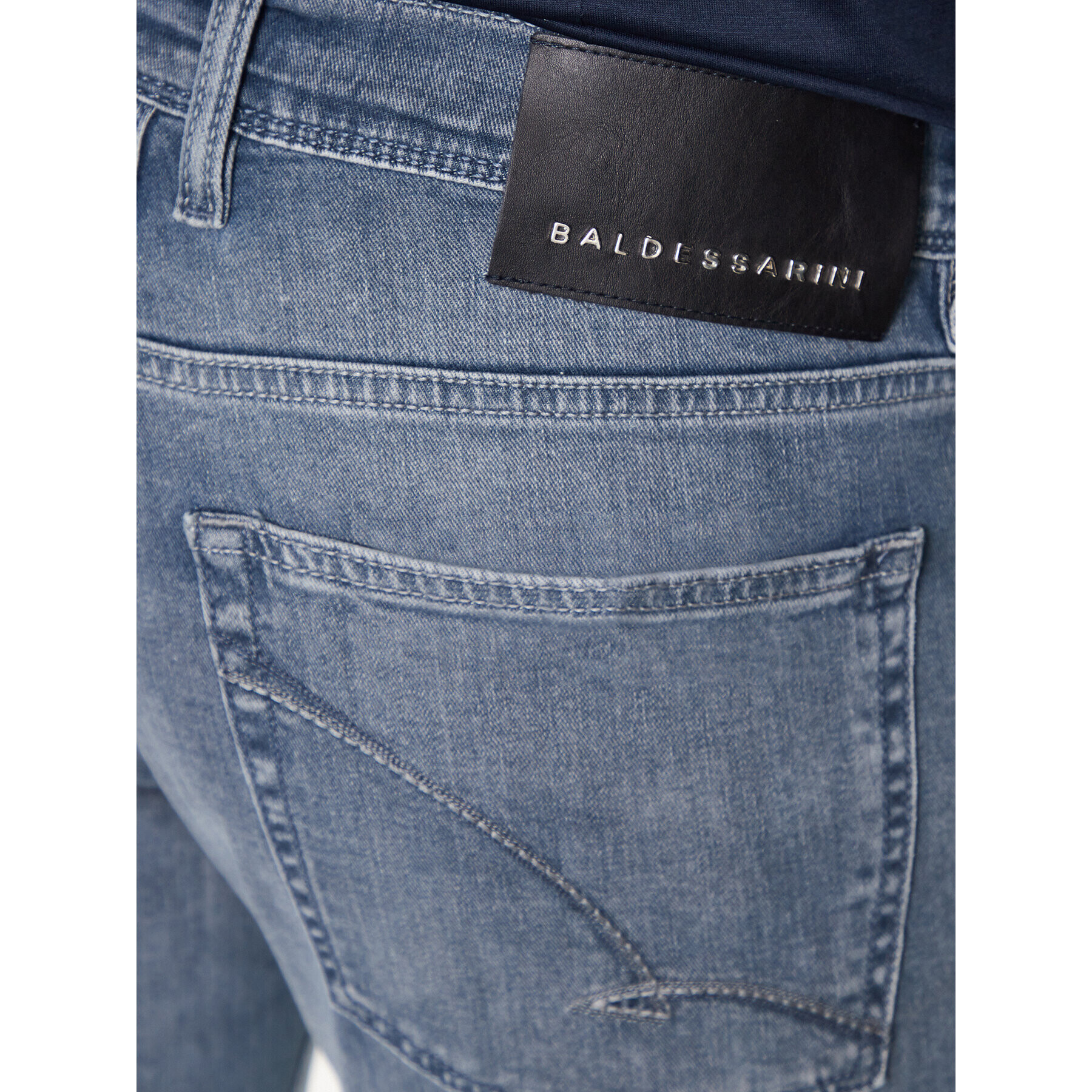 Baldessarini Дънки B1 16506/000/1635 Син Tapered Fit - Pepit.bg