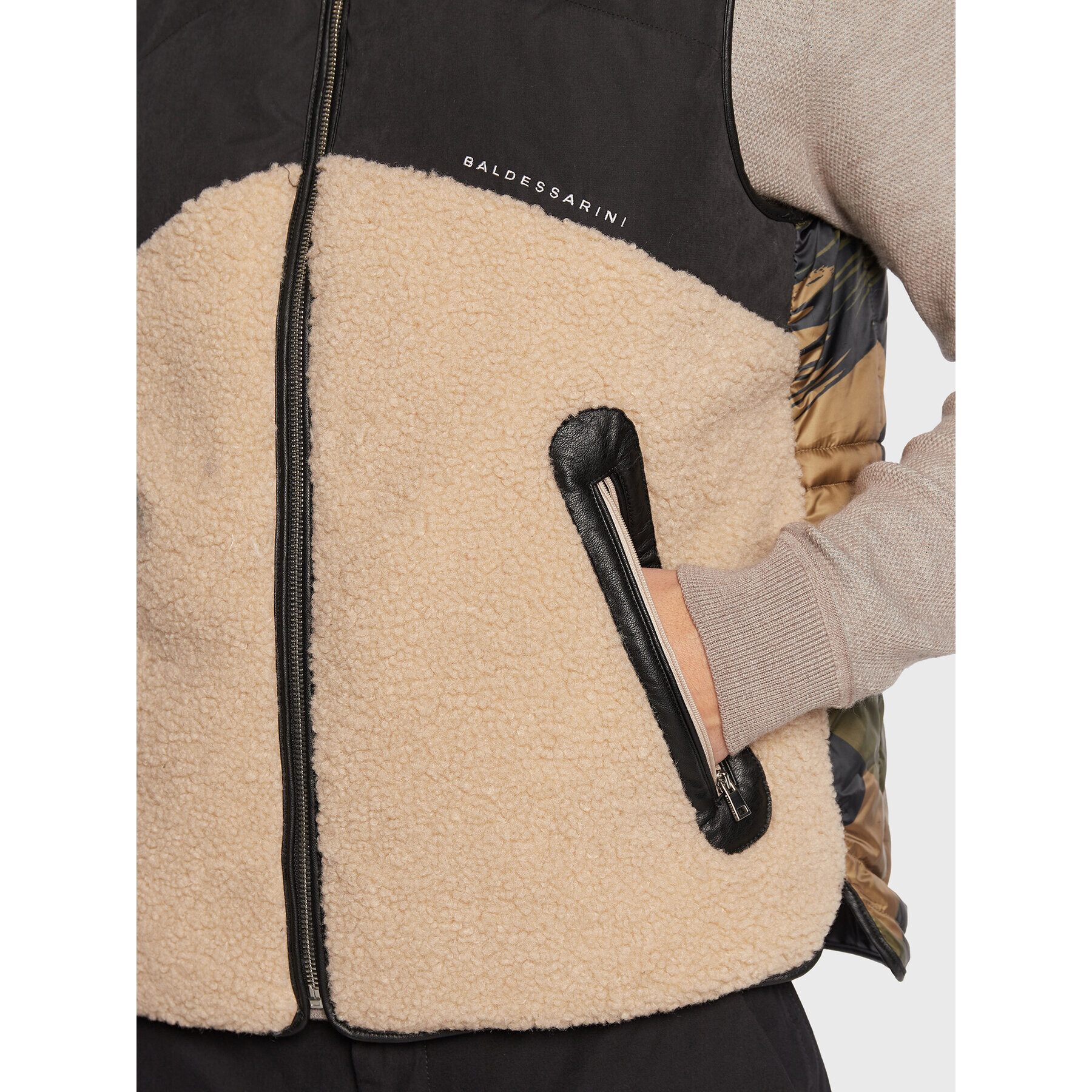 Baldessarini Елек B2 50046/000/4047 Бежов Regular Fit - Pepit.bg