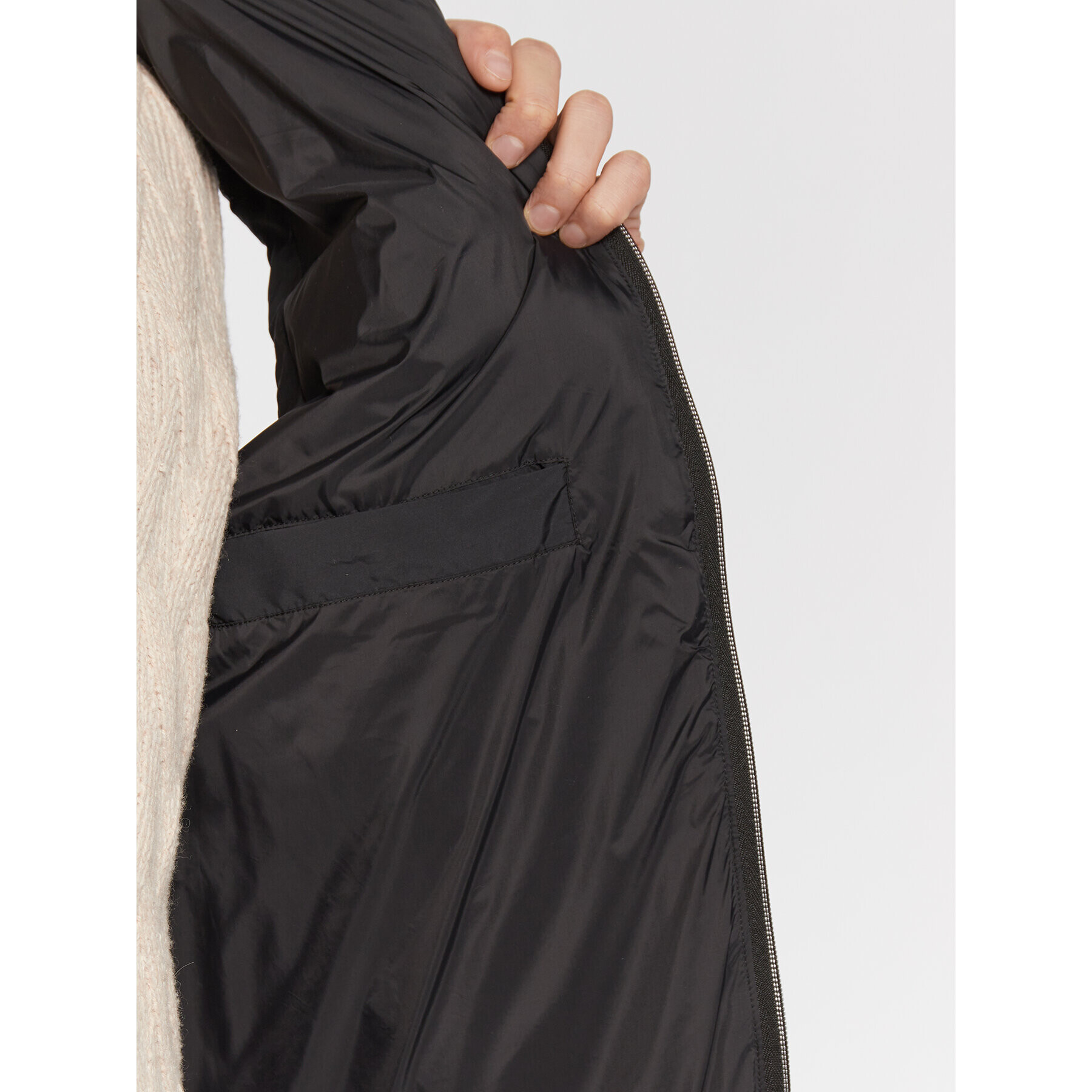 Baldessarini Елек B2 50056/000/4042 Черен Regular Fit - Pepit.bg