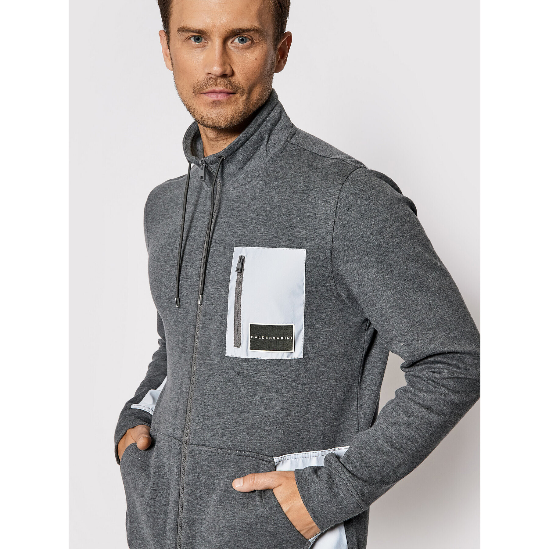 Baldessarini Суитшърт Hank B4 80006/000/5011 Сив Regular Fit - Pepit.bg