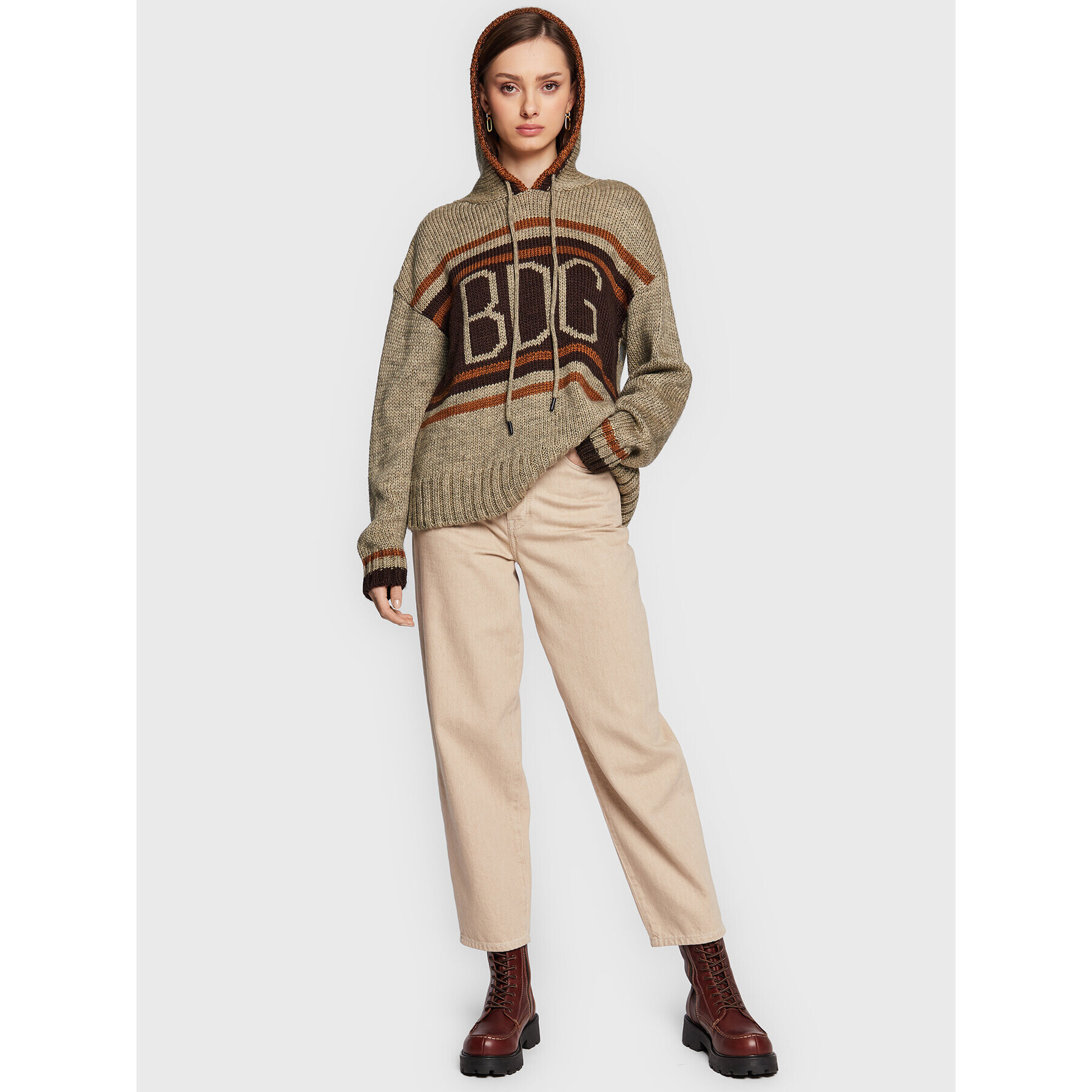 BDG Urban Outfitters Пуловер 75438135 Бежов Regular Fit - Pepit.bg