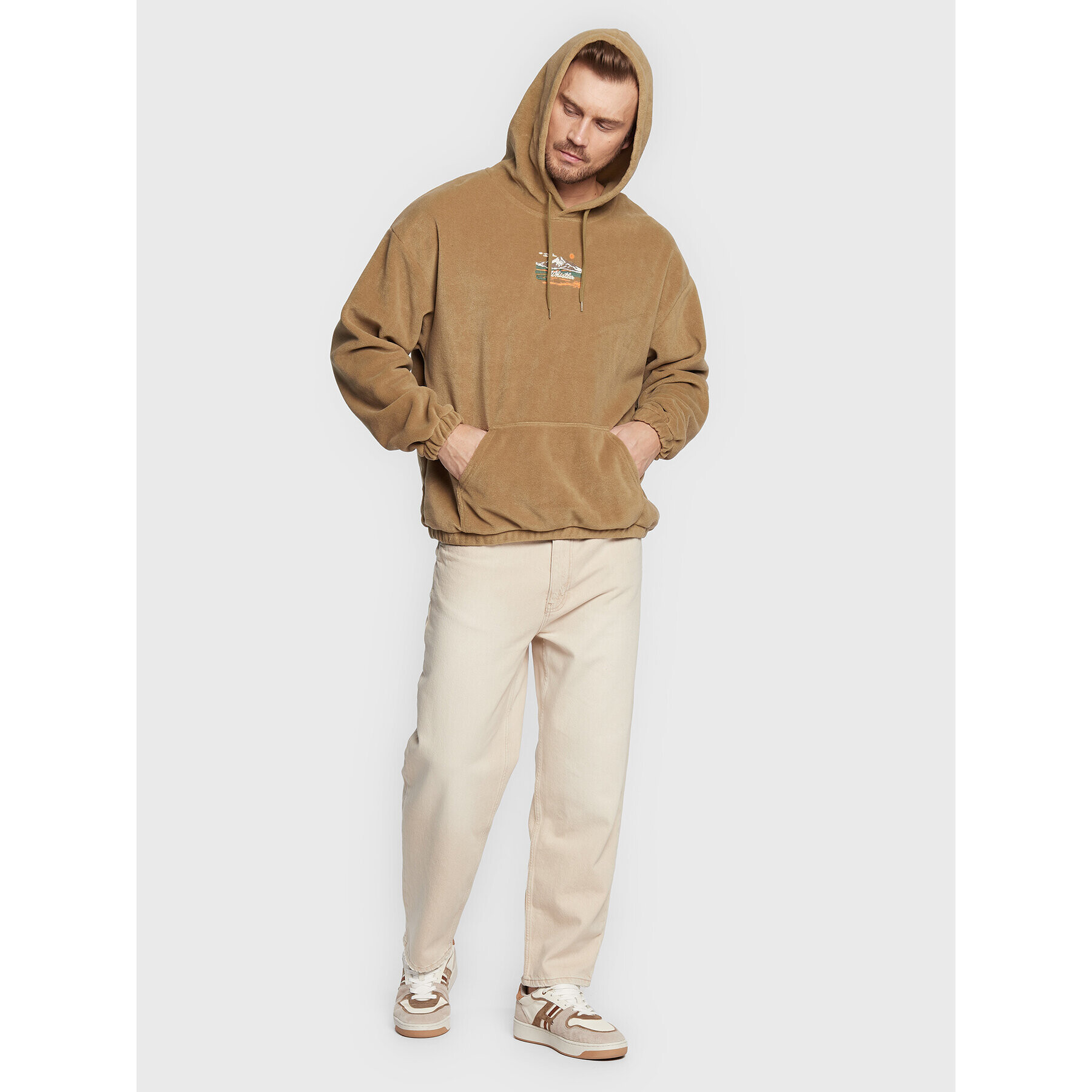 BDG Urban Outfitters Суитшърт 76135383 Кафяв Relaxed Fit - Pepit.bg