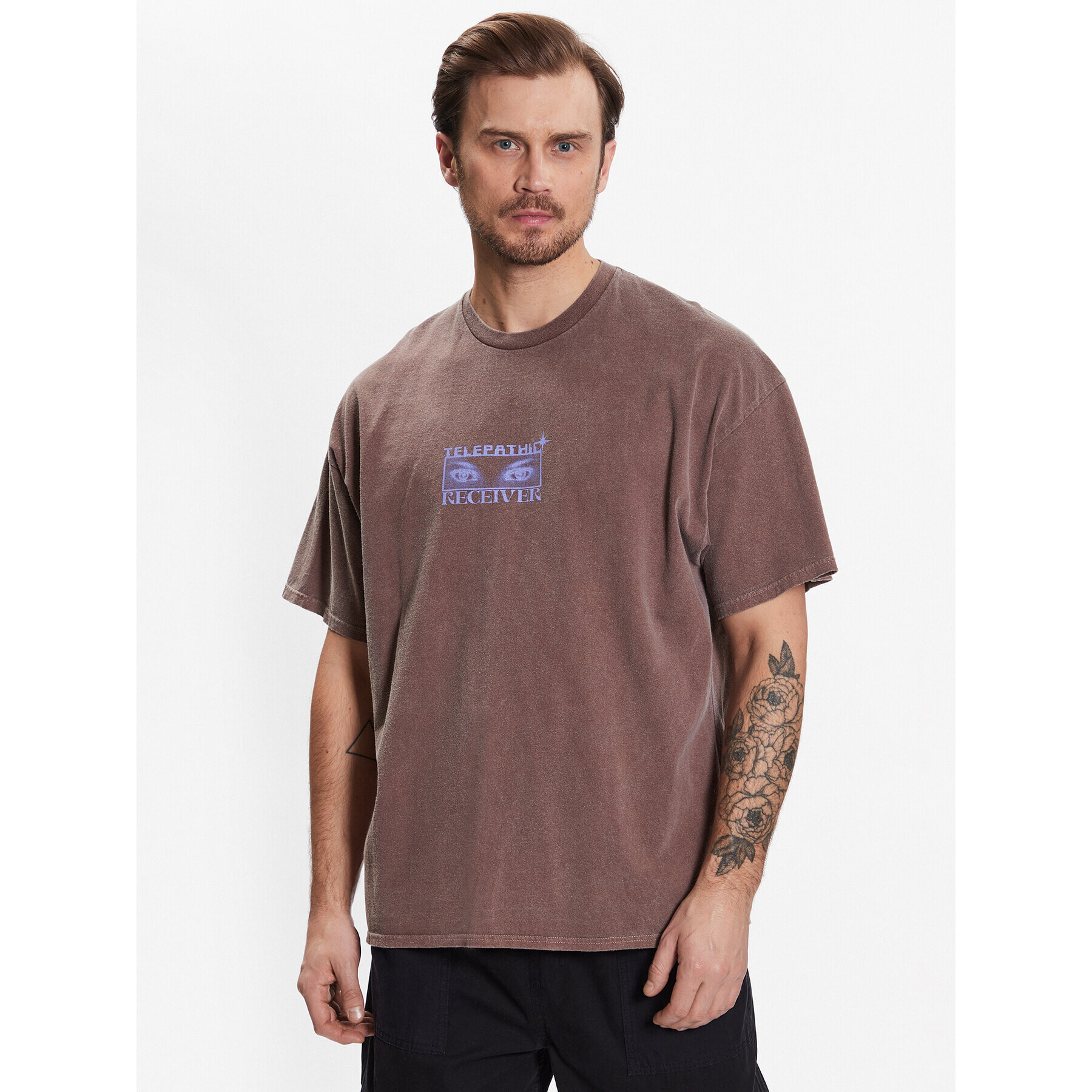 BDG Urban Outfitters Тишърт 76134493 Кафяв Regular Fit - Pepit.bg