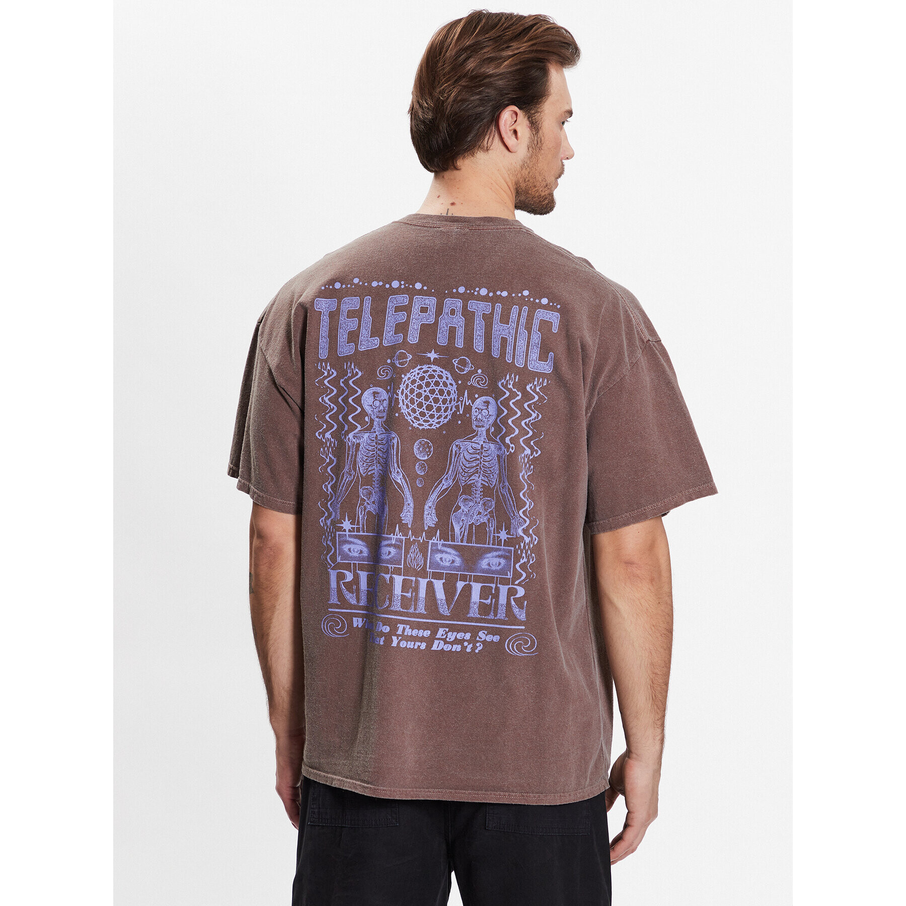 BDG Urban Outfitters Тишърт 76134493 Кафяв Regular Fit - Pepit.bg