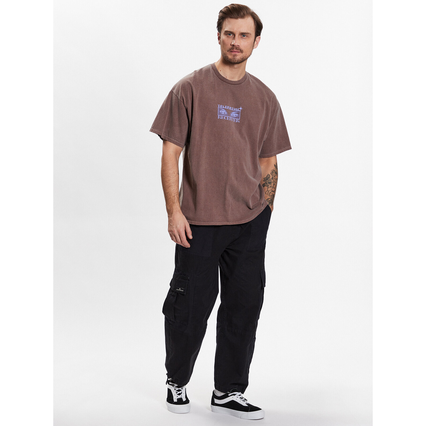 BDG Urban Outfitters Тишърт 76134493 Кафяв Regular Fit - Pepit.bg