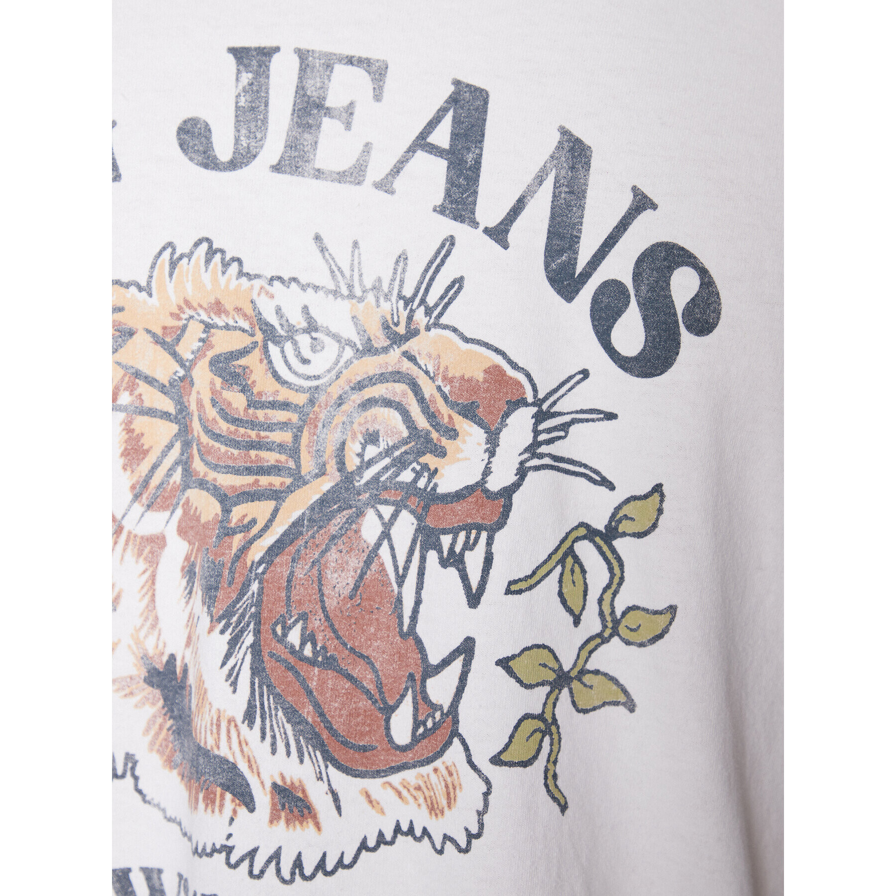 BDG Urban Outfitters Тишърт BDG TIGER HEAD TEE Бял Oversize - Pepit.bg