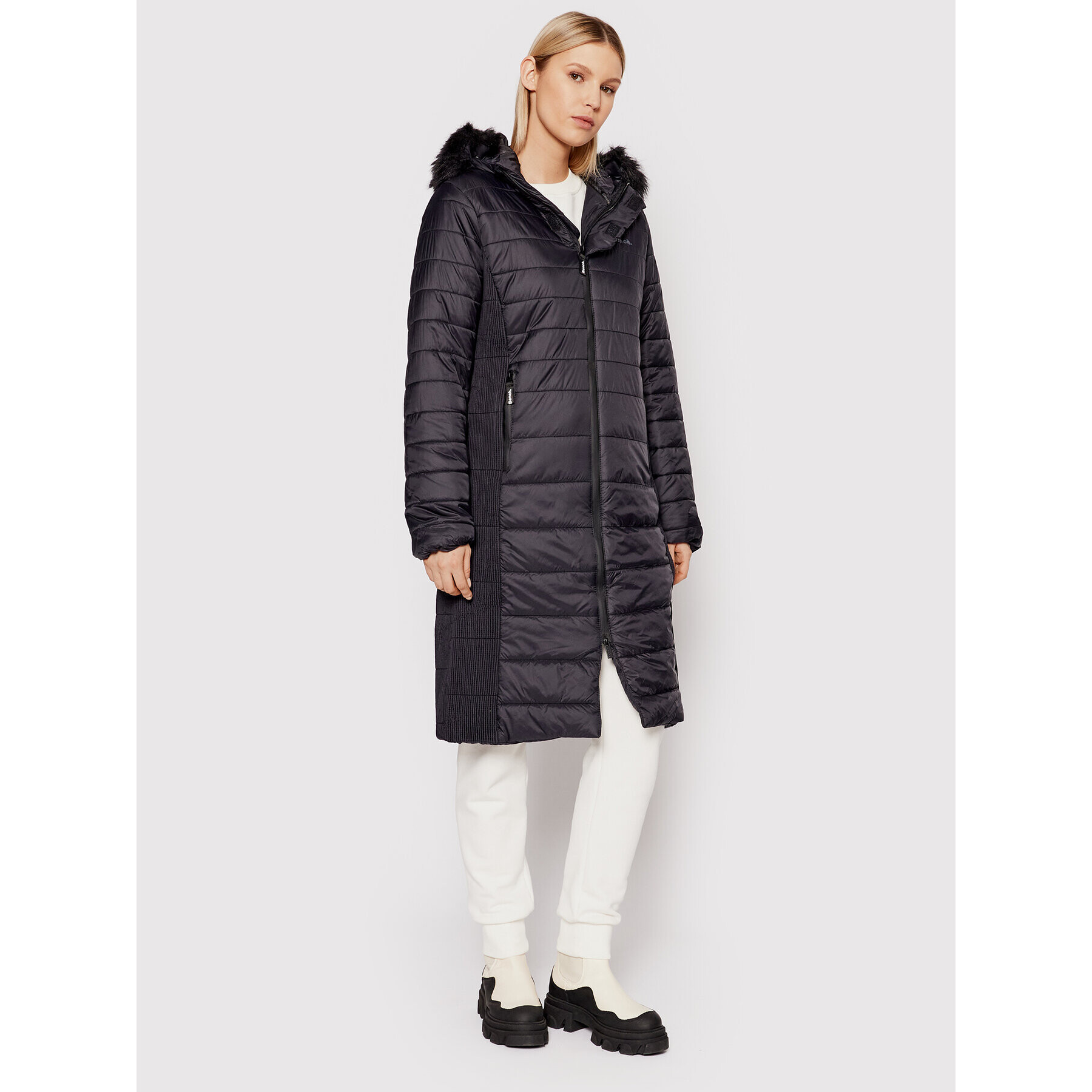 Bench Пухено яке Olive2 117035 Черен Regular Fit - Pepit.bg
