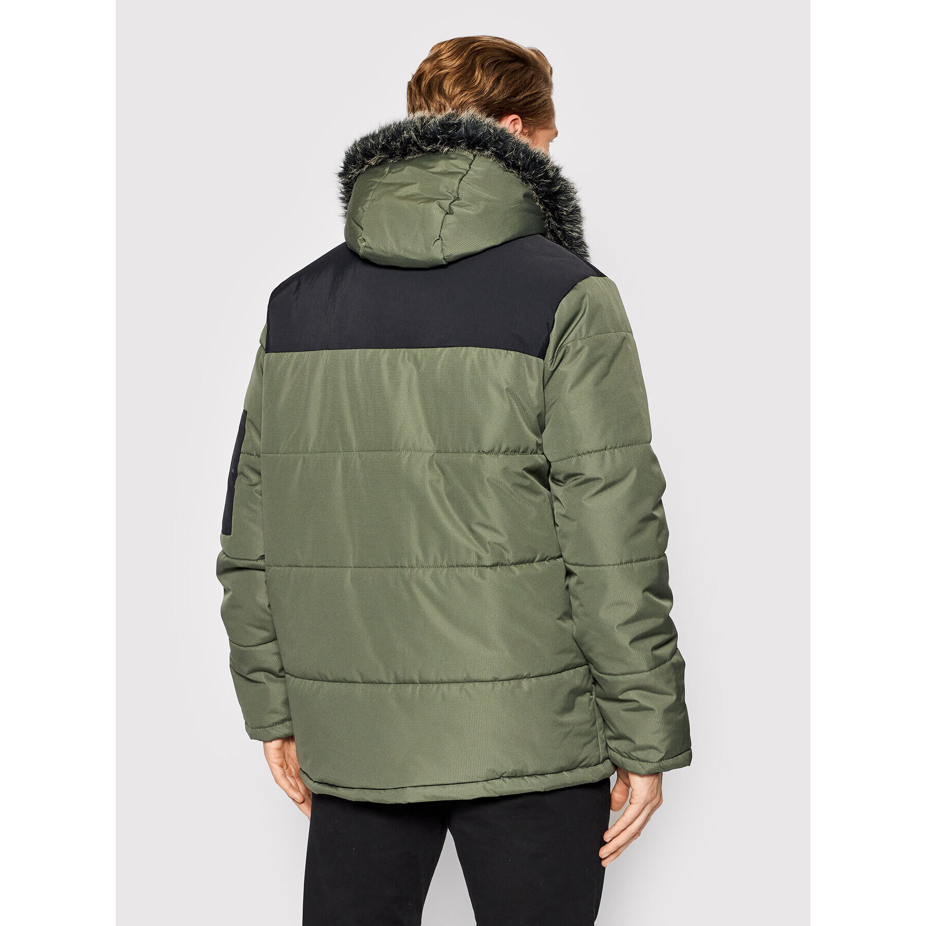 Bench Пухено яке Tillor 118884 Зелен Regular Fit - Pepit.bg