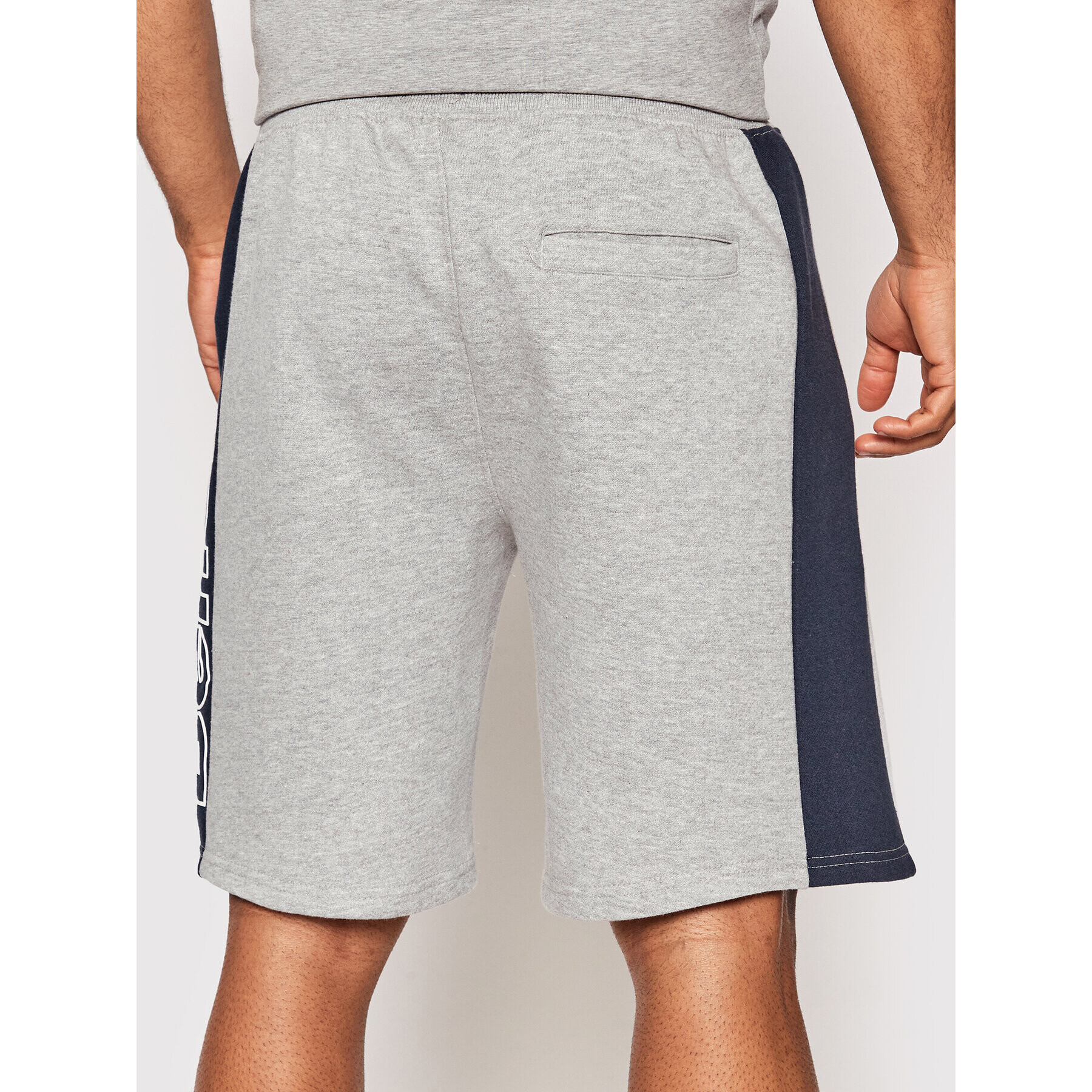 Bench Спортни шорти Dorf 120761 Сив Regular Fit - Pepit.bg