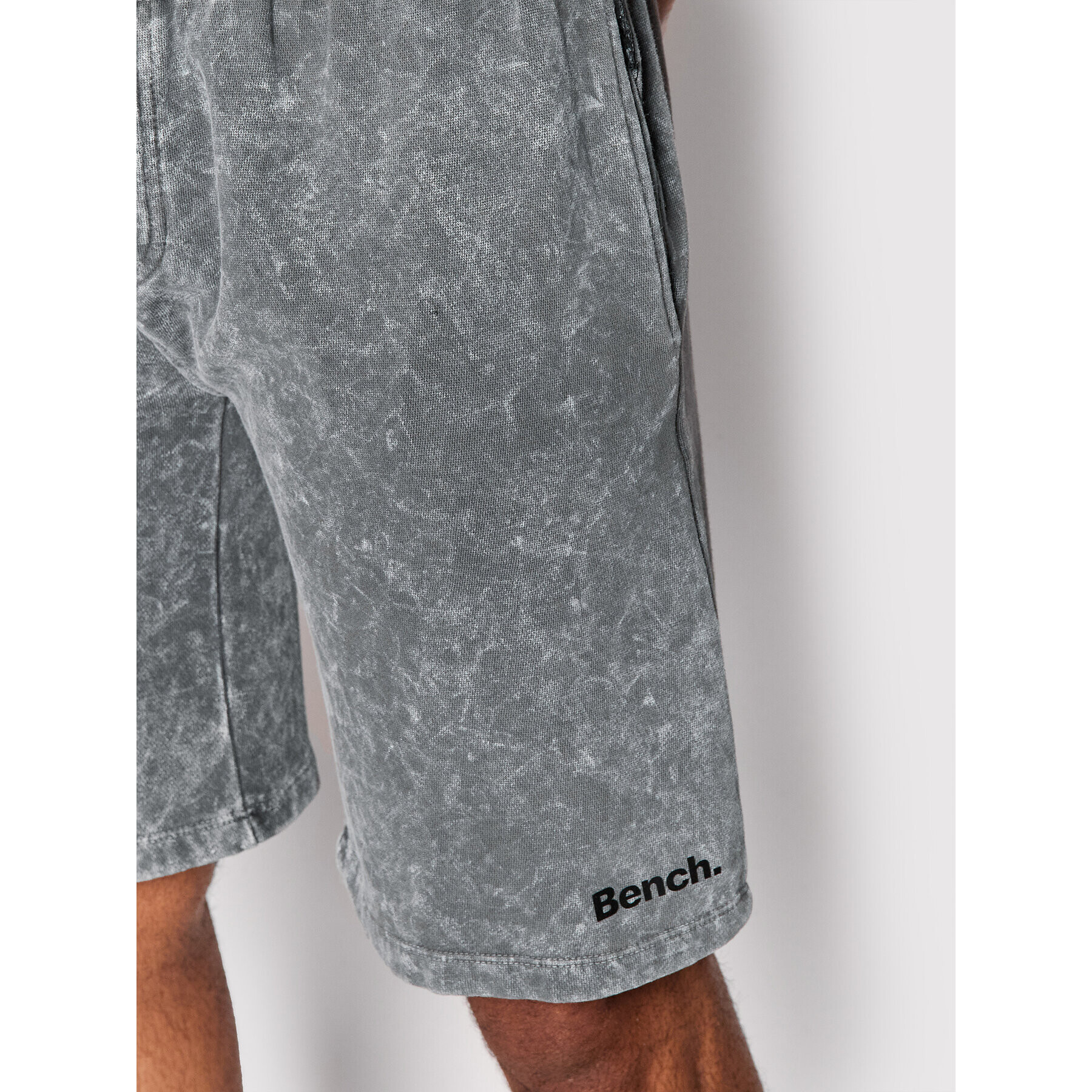 Bench Спортни шорти Happy 120722 Сив Regular Fit - Pepit.bg