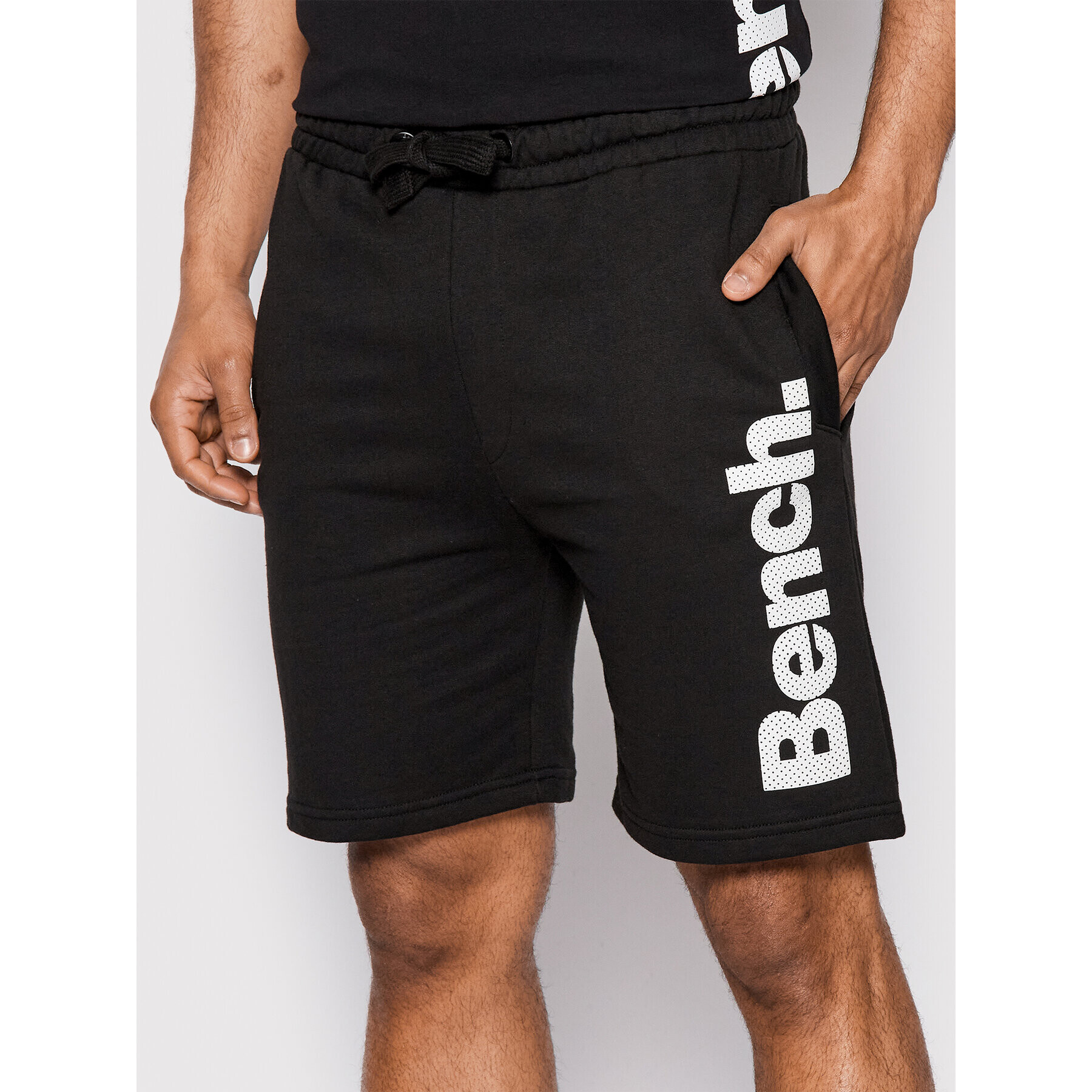 Bench Спортни шорти Rollo 117207 Черен Regular Fit - Pepit.bg