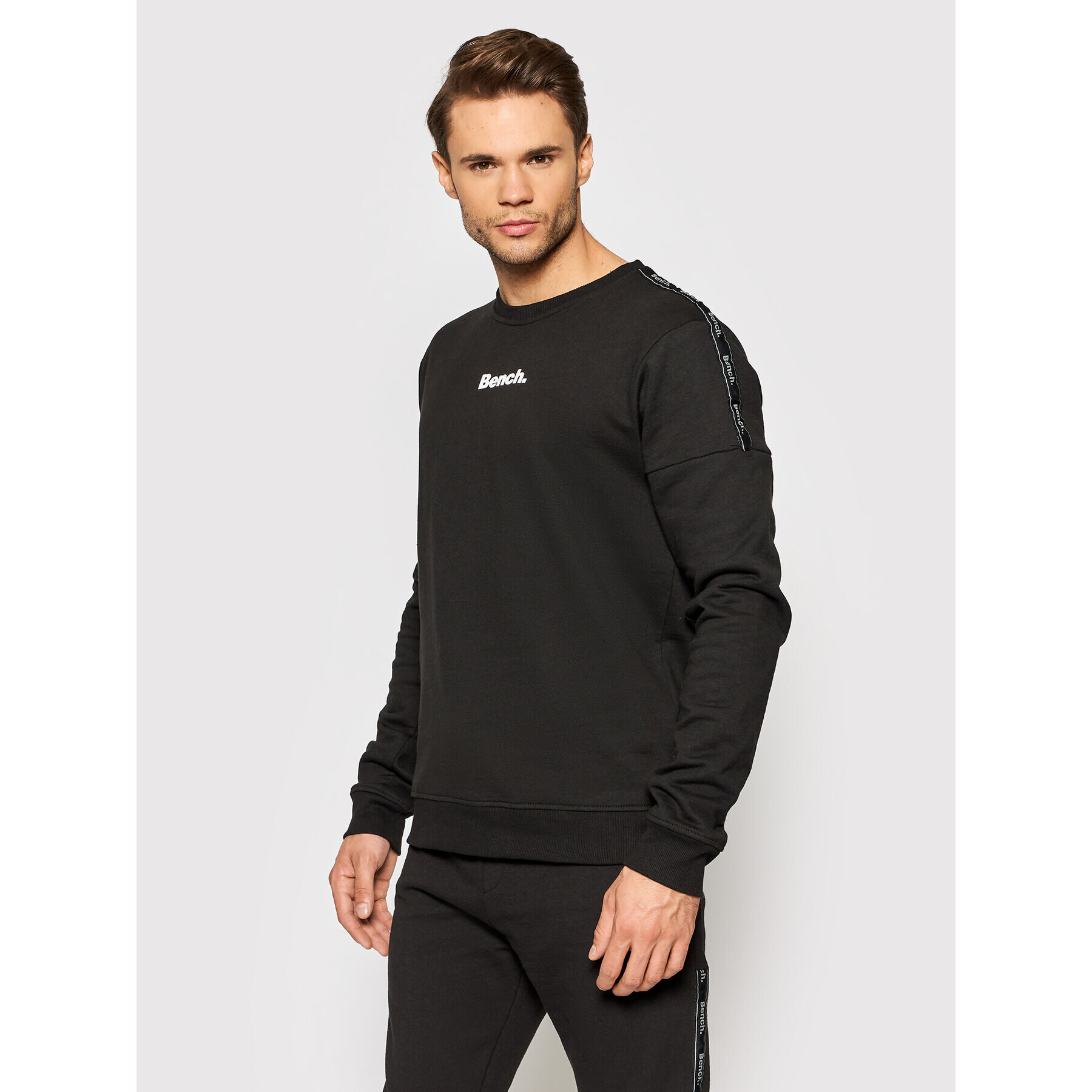 Bench Суитшърт Tone 118605 Черен Regular Fit - Pepit.bg