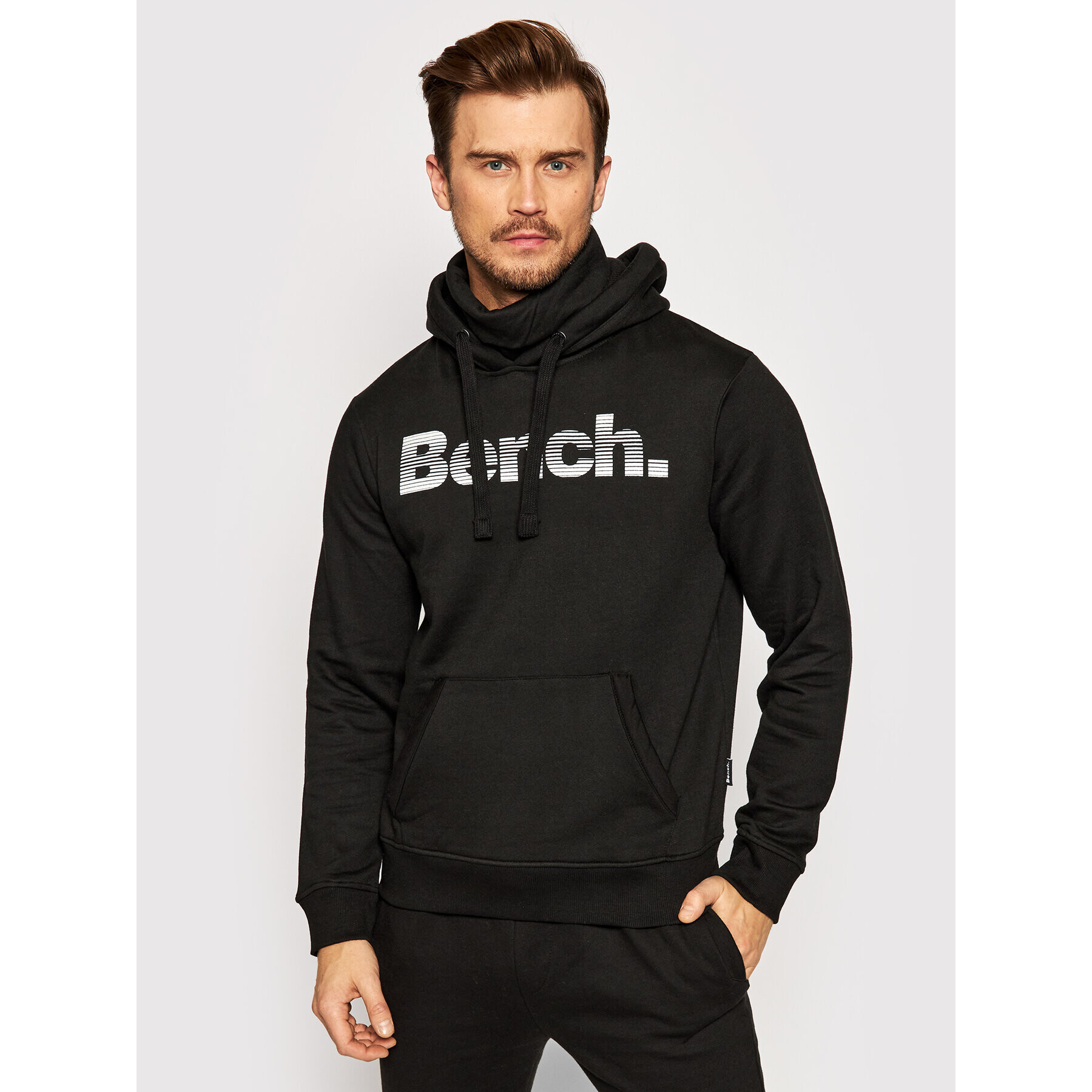 Bench Суитшърт Woosh 118619 Черен Regular Fit - Pepit.bg