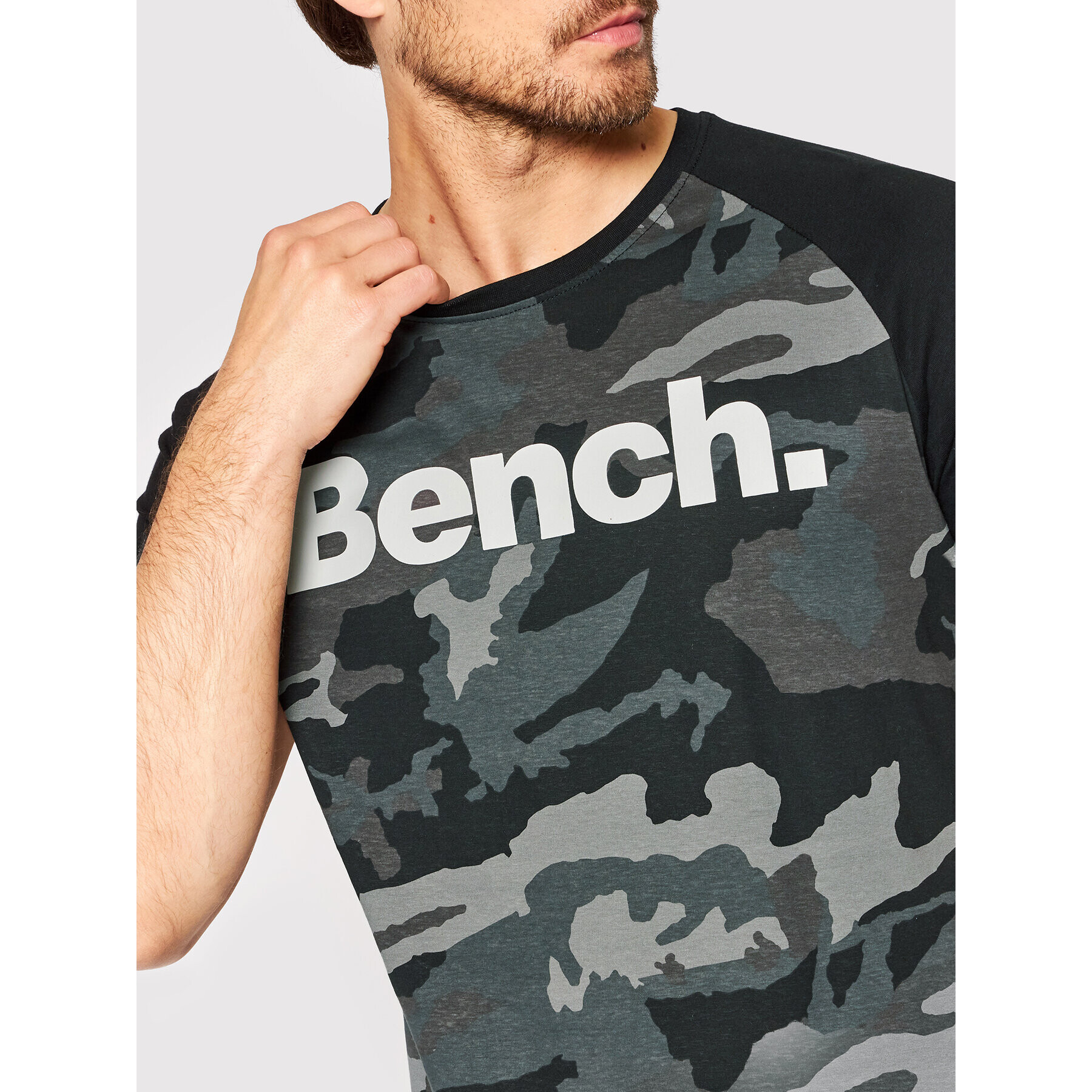 Bench Тишърт Besom 120764 Черен Regular Fit - Pepit.bg