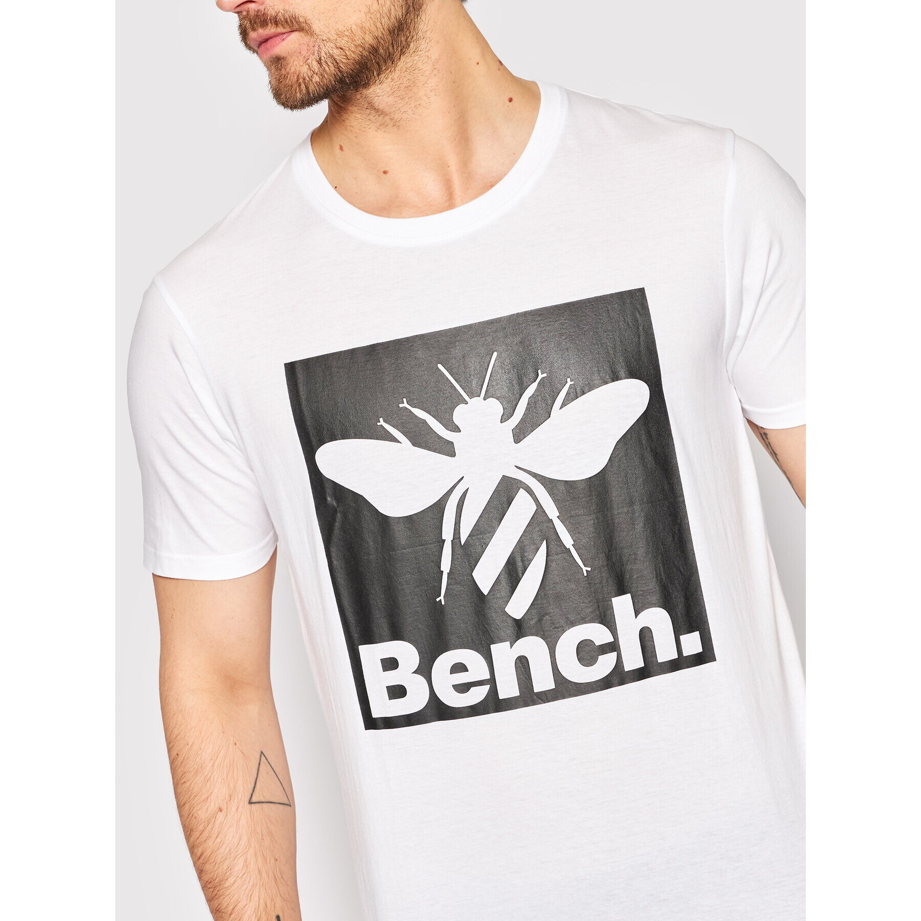 Bench Тишърт Hazen 120692 Бял Regular Fit - Pepit.bg