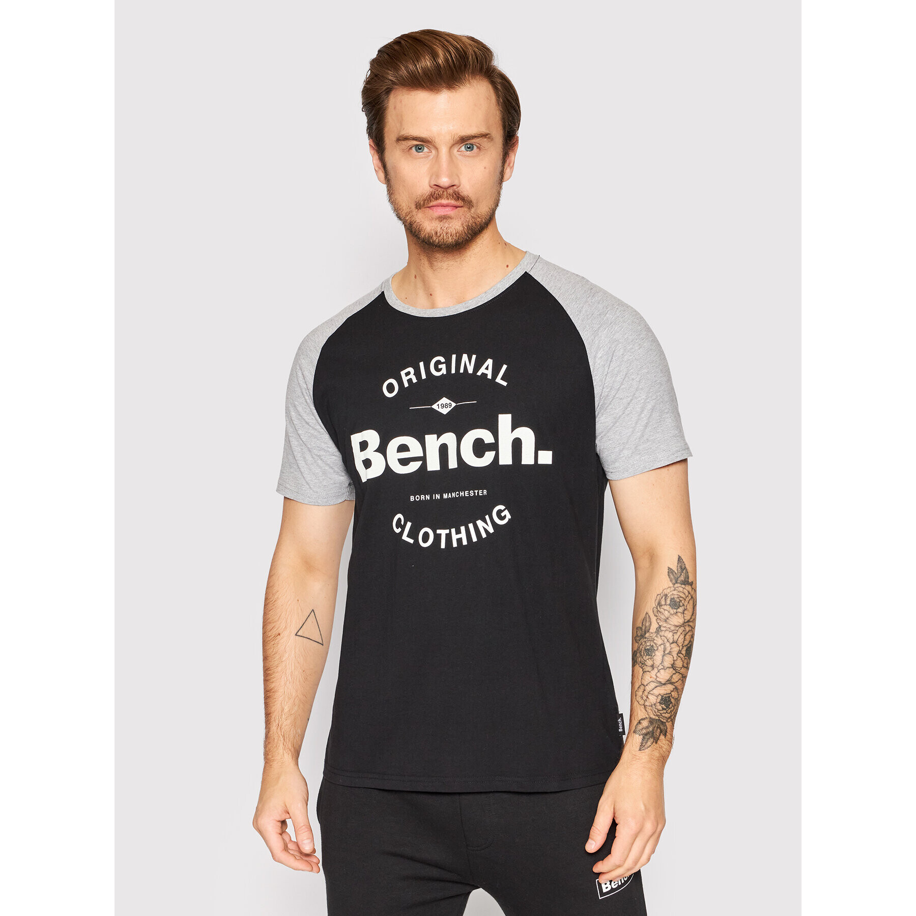 Bench Тишърт Hazza 120742 Черен Regular Fit - Pepit.bg