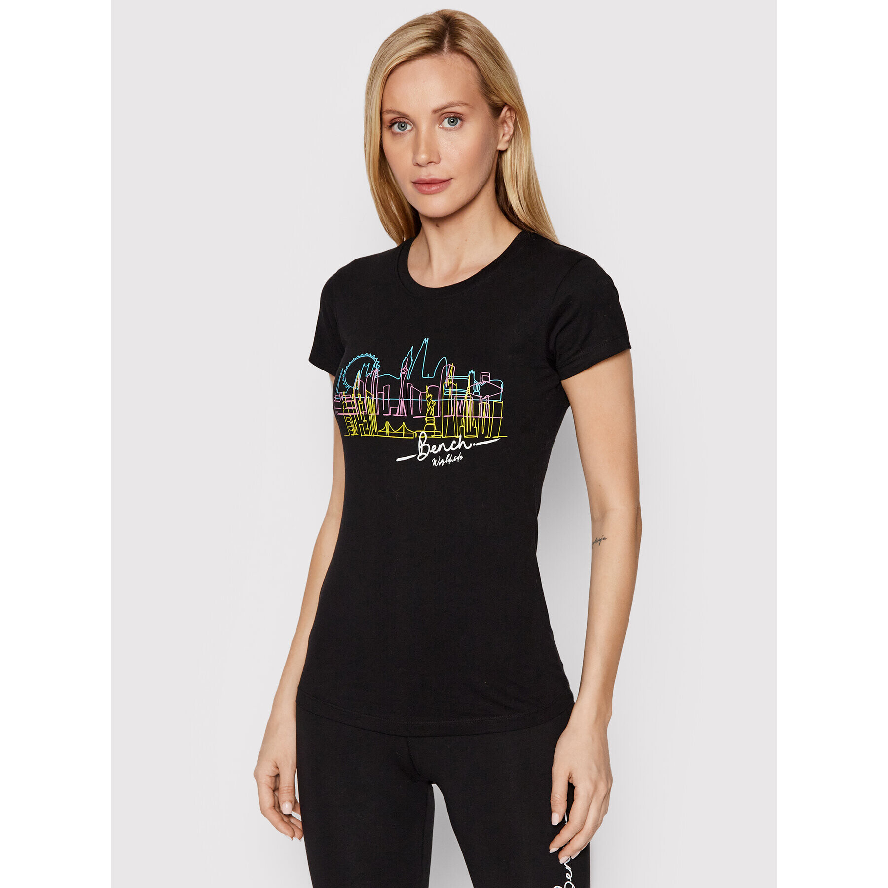 Bench Тишърт Neon City 120754 Черен Regular Fit - Pepit.bg