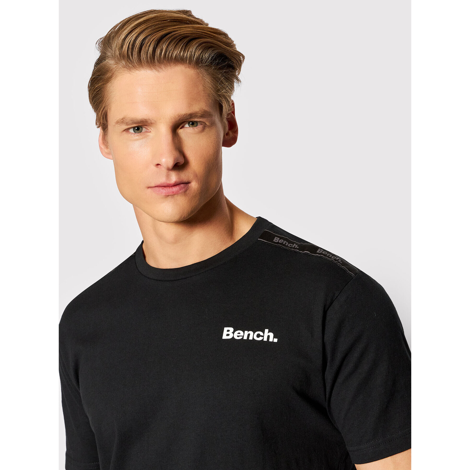 Bench Тишърт Sholo 118604 Черен Regular Fit - Pepit.bg