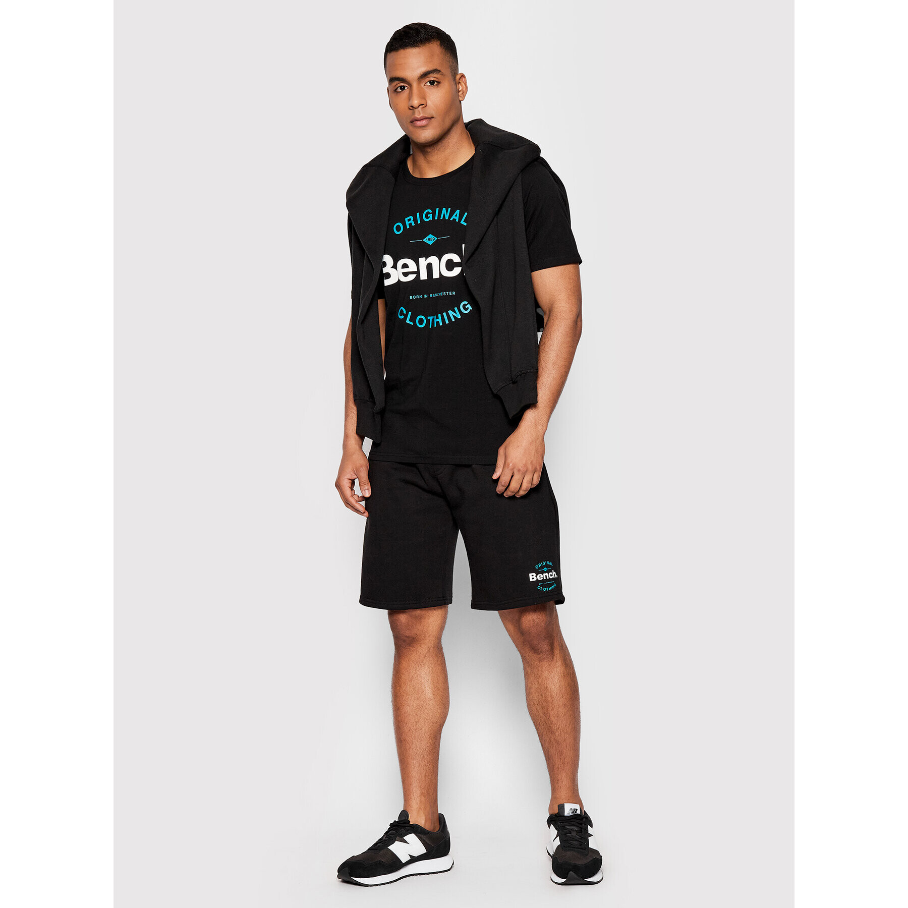 Bench Тишърт Starman 120738 Черен Regular Fit - Pepit.bg