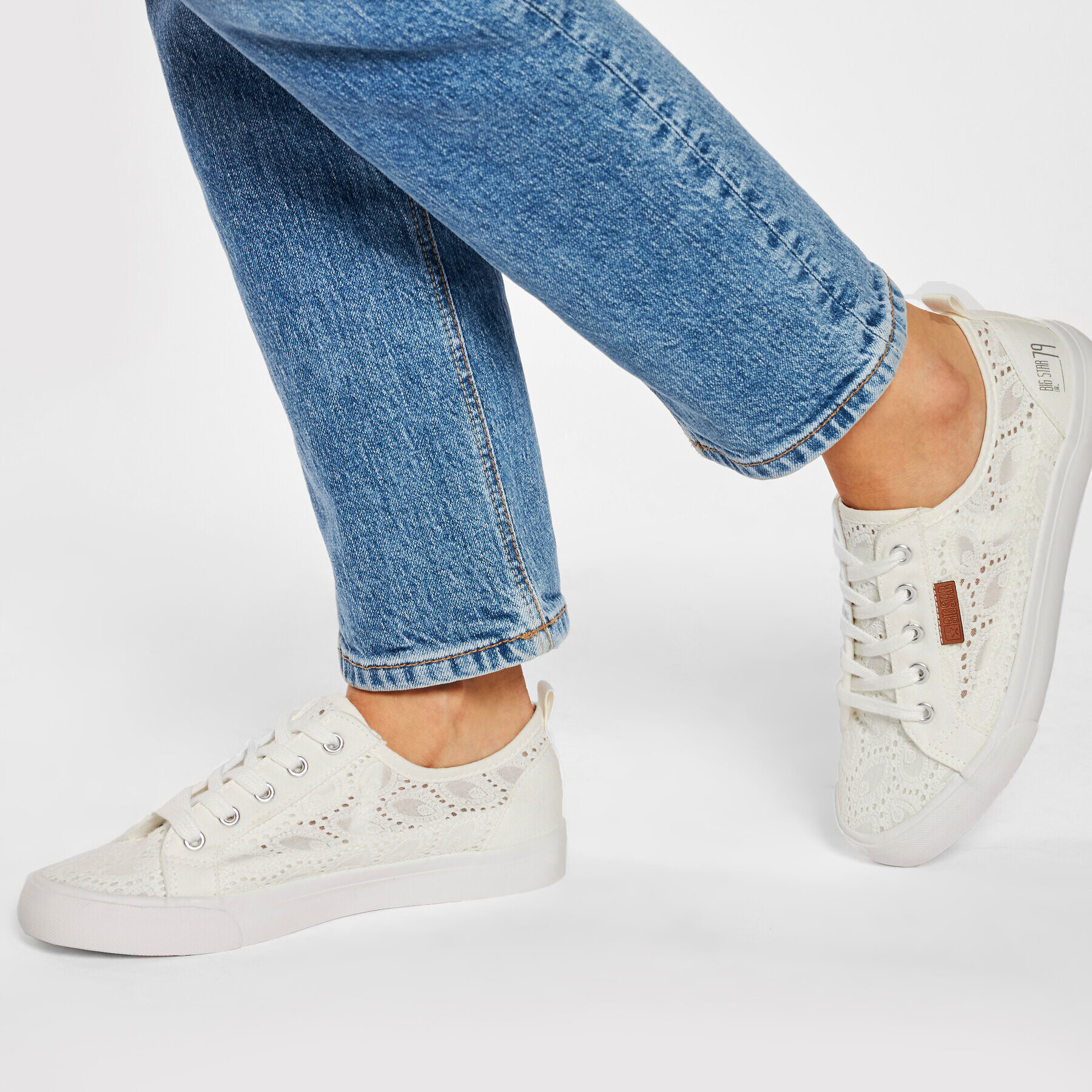 Big Star Shoes Гуменки W274925 Бял - Pepit.bg