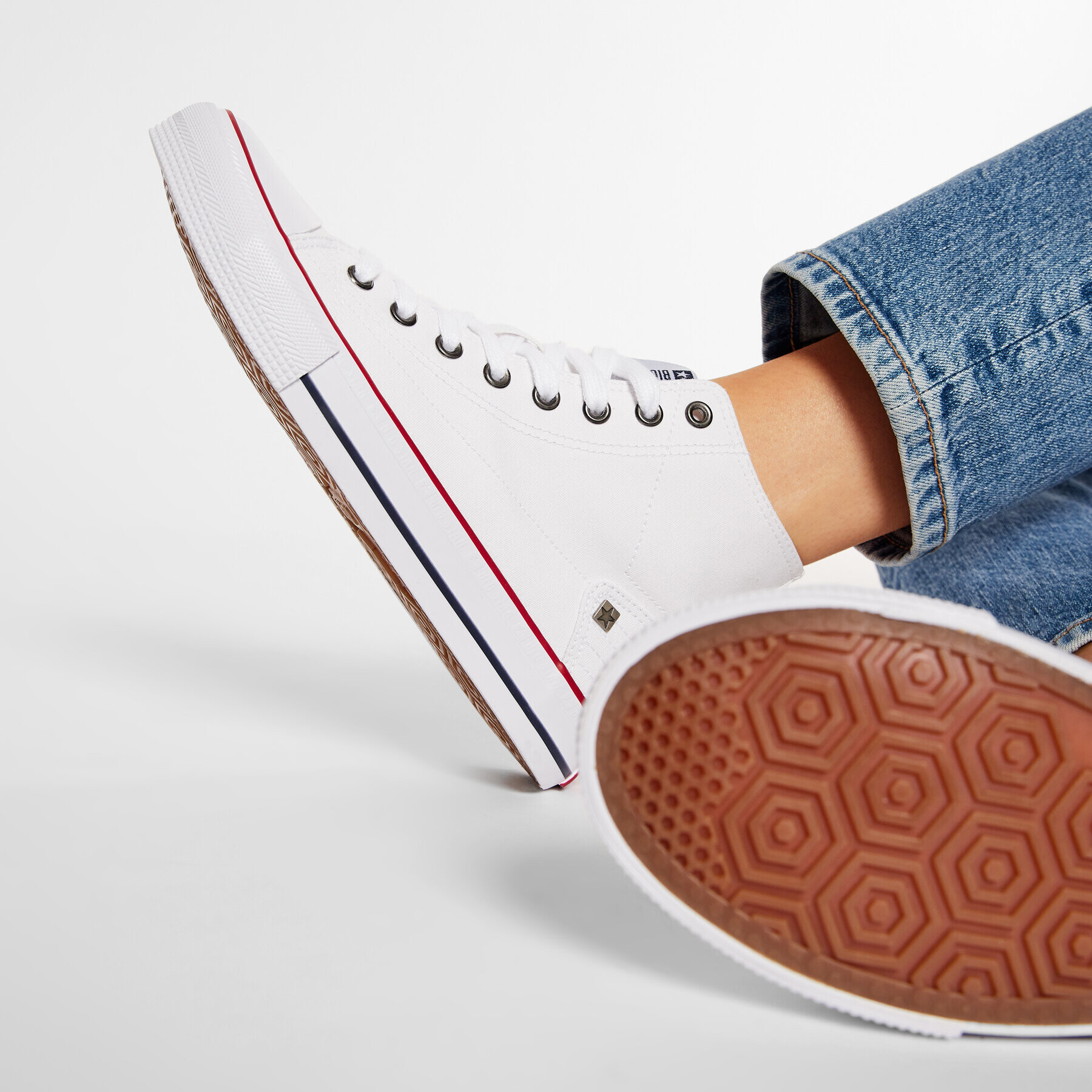 Big Star Shoes Кецове DD274332 Бял - Pepit.bg