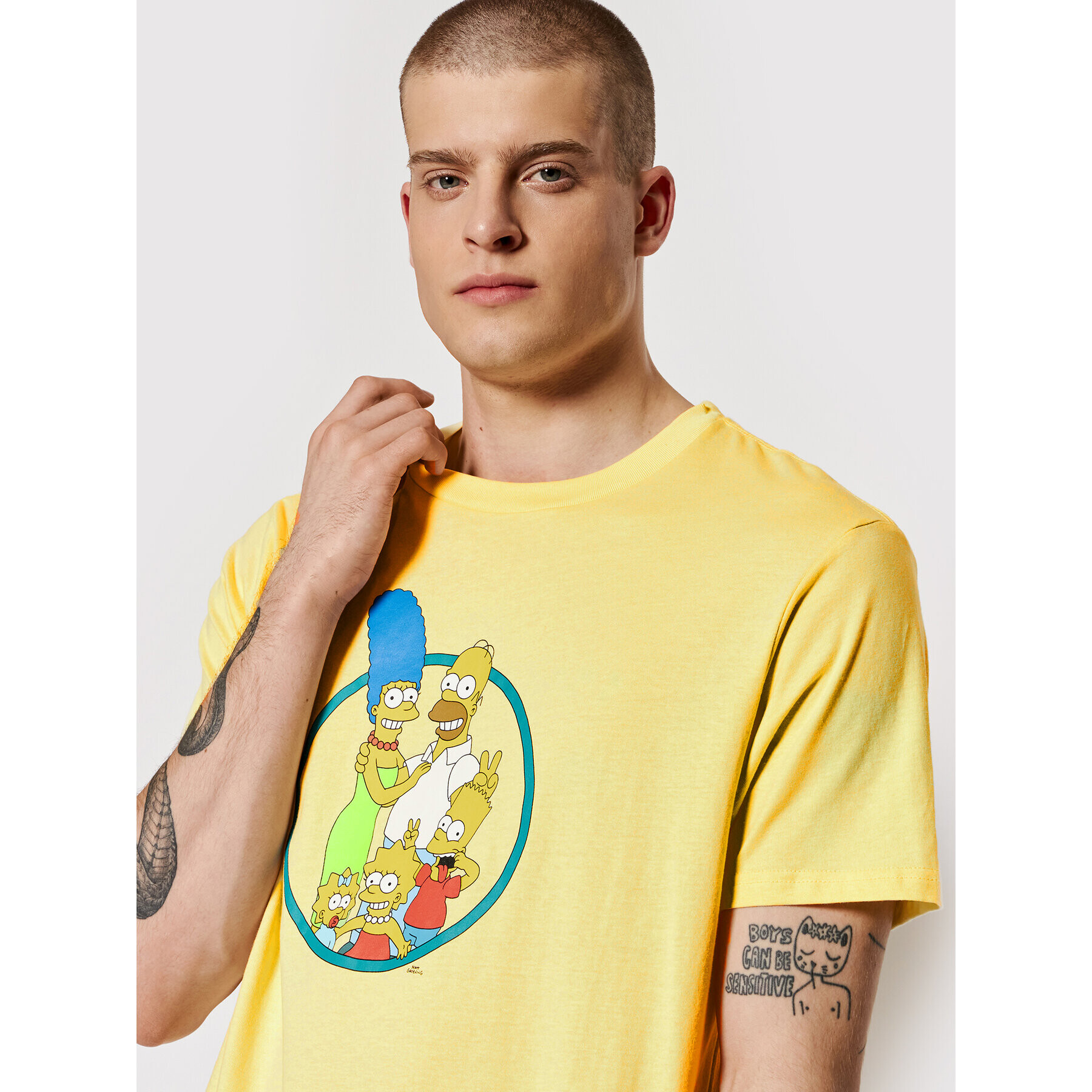 Billabong Тишърт SIMPSONS Family A1SS36 Жълт Regular Fit - Pepit.bg