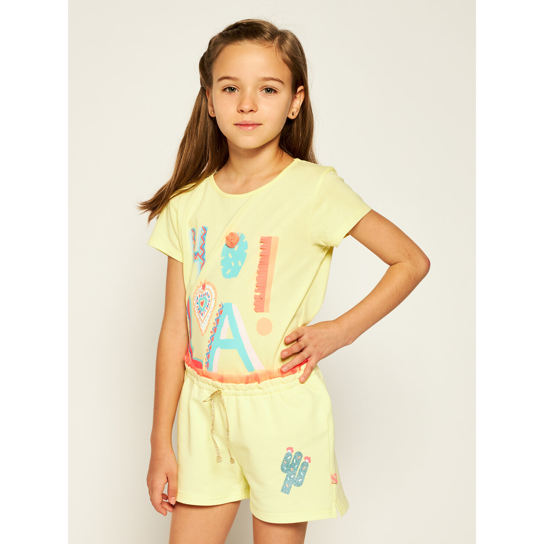 Billieblush Шорти от плат U14371 Жълт Regular Fit - Pepit.bg