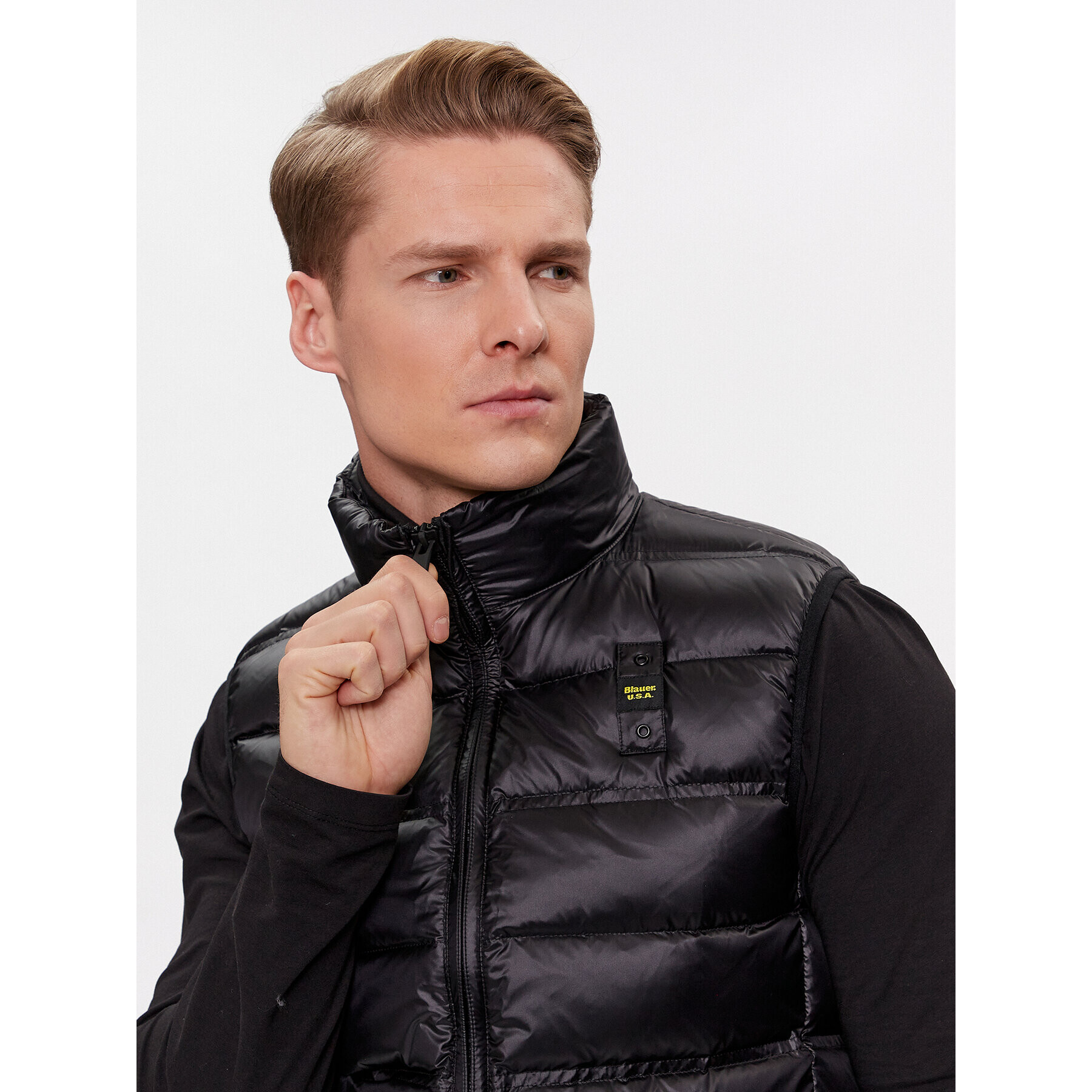 Blauer Елек 23WBLUX03100 Черен Regular Fit - Pepit.bg