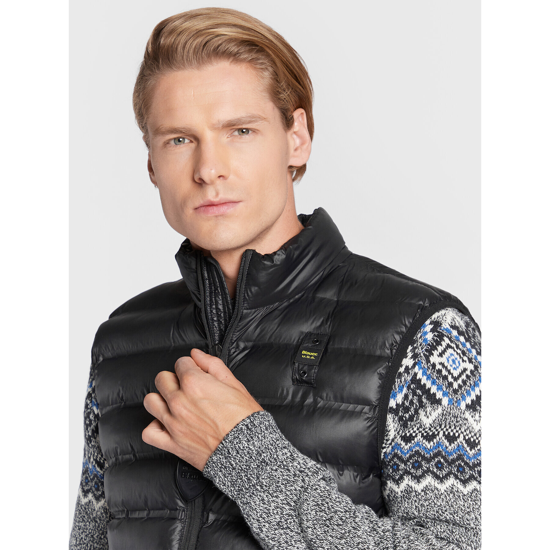 Blauer Елек Logan BLUX02003 006100 Черен Regular Fit - Pepit.bg