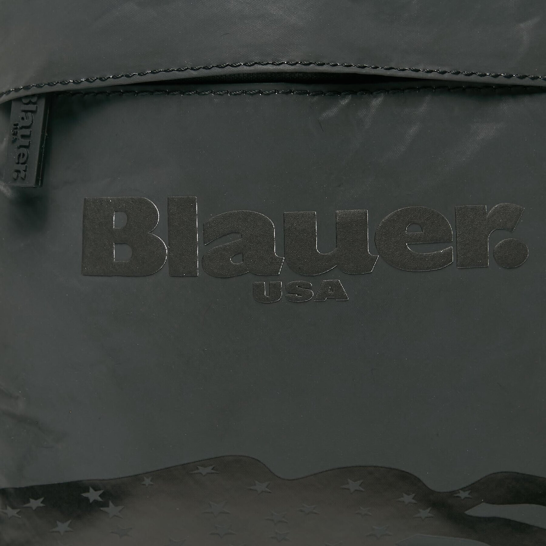 Blauer Мъжка чантичка F3COLBY02/REF Черен - Pepit.bg