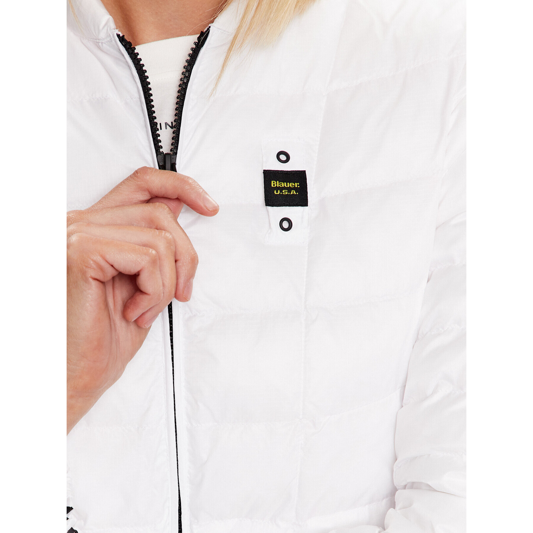 Blauer Преходно яке Mia 23SBLDC02023 Бял Regular Fit - Pepit.bg