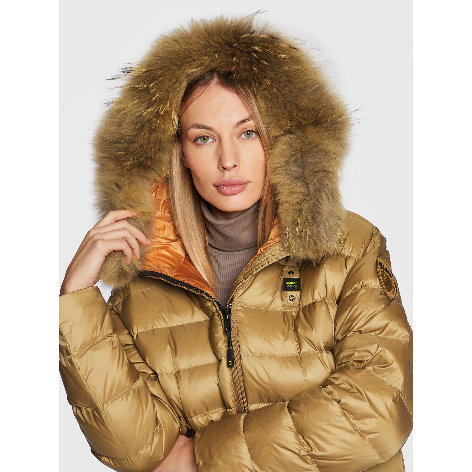 Blauer Пухено яке BLDK03030 005050 Златист Regular Fit - Pepit.bg