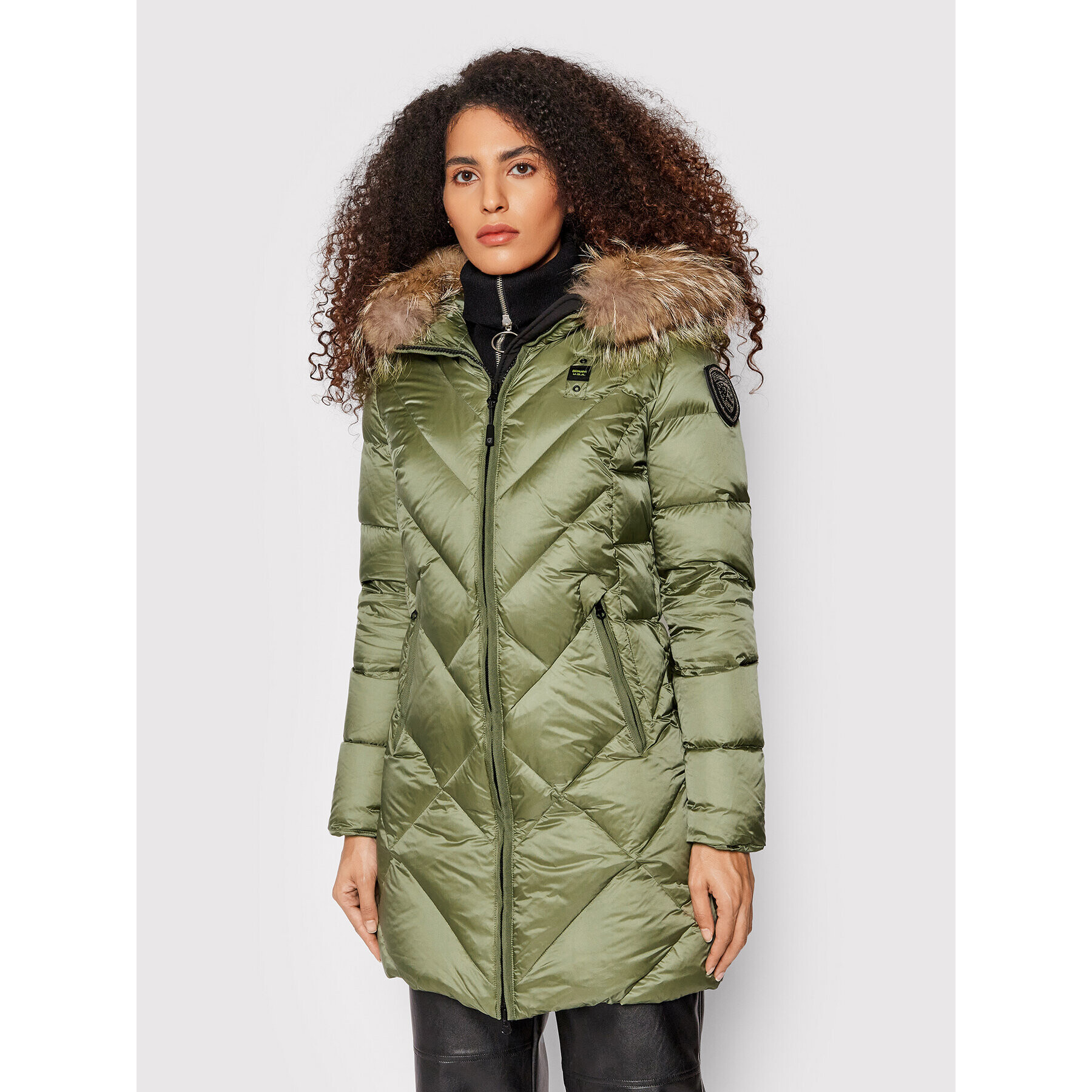 Blauer Пухено яке Regina 21WBLDK03043 004938 Зелен Regular Fit - Pepit.bg