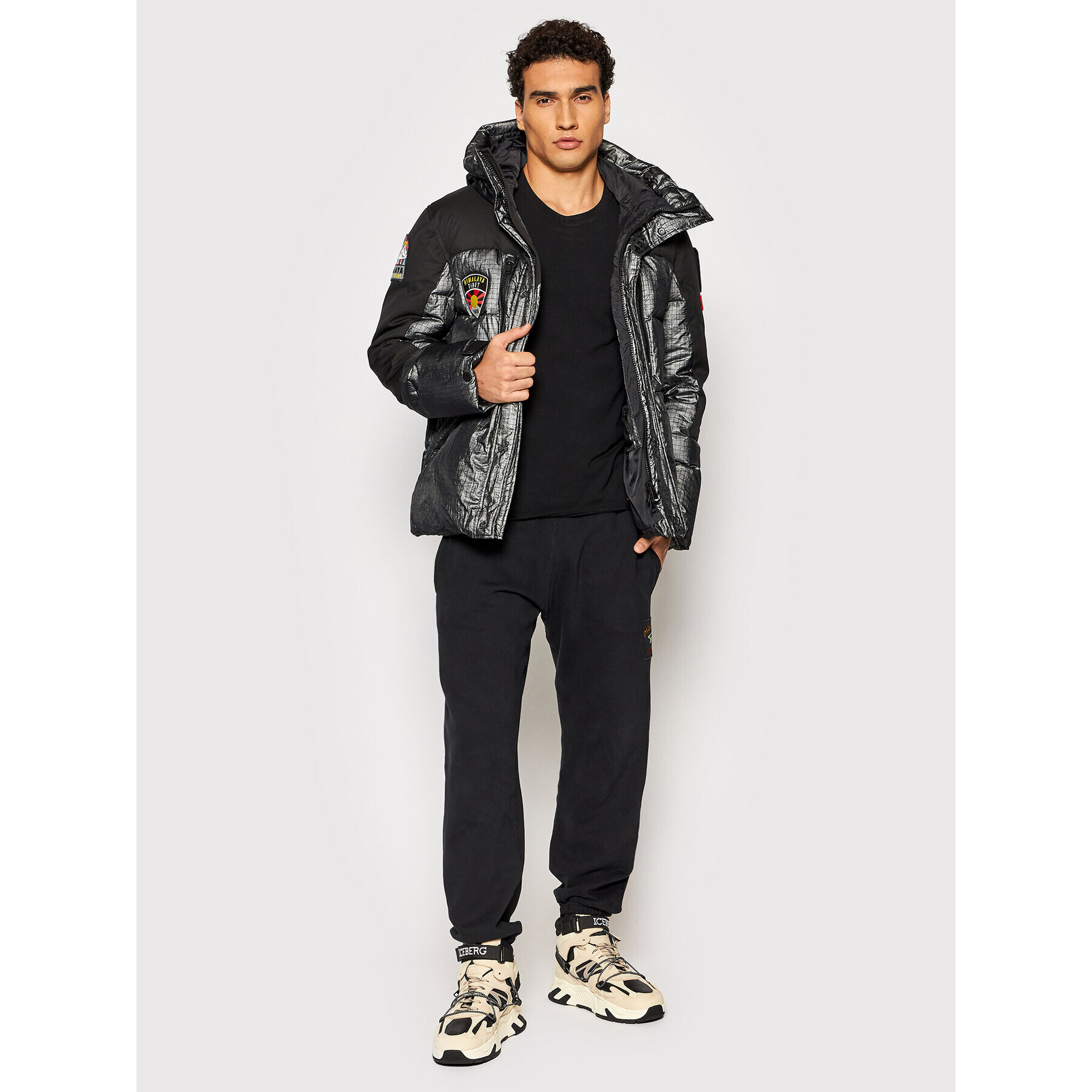 Blauer Пухено яке Ruben Expedition 21WBLUC03100 006059 Черен Regular Fit - Pepit.bg