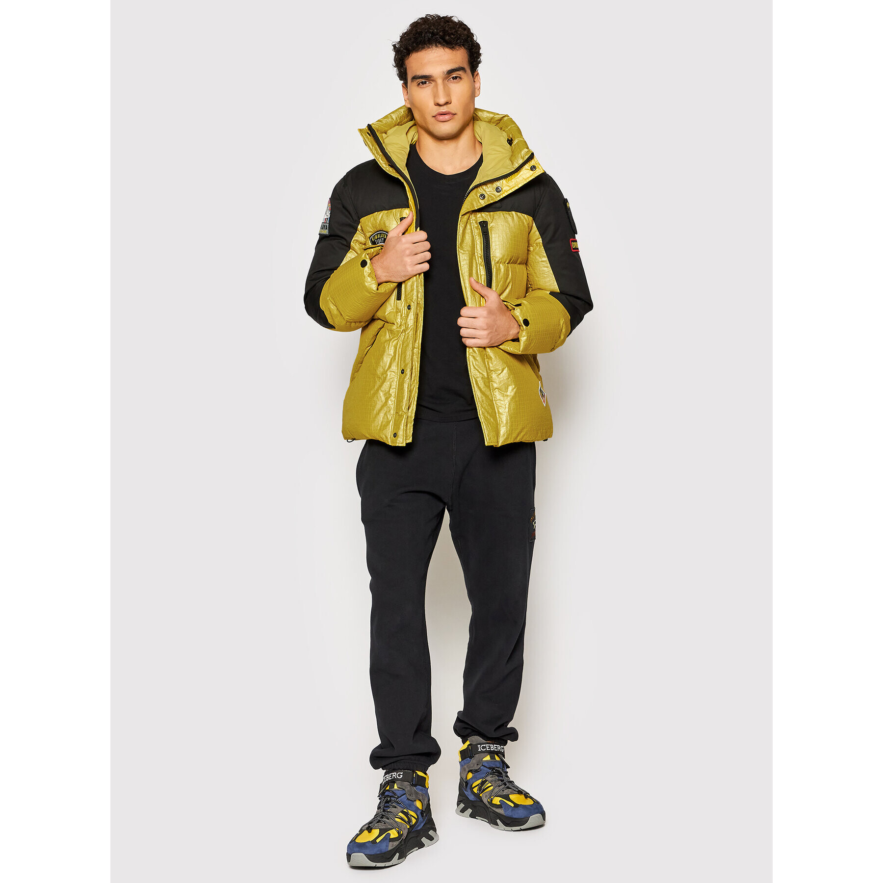 Blauer Пухено яке Ruben Expedition 21WBLUC03100 006059 Жълт Regular Fit - Pepit.bg