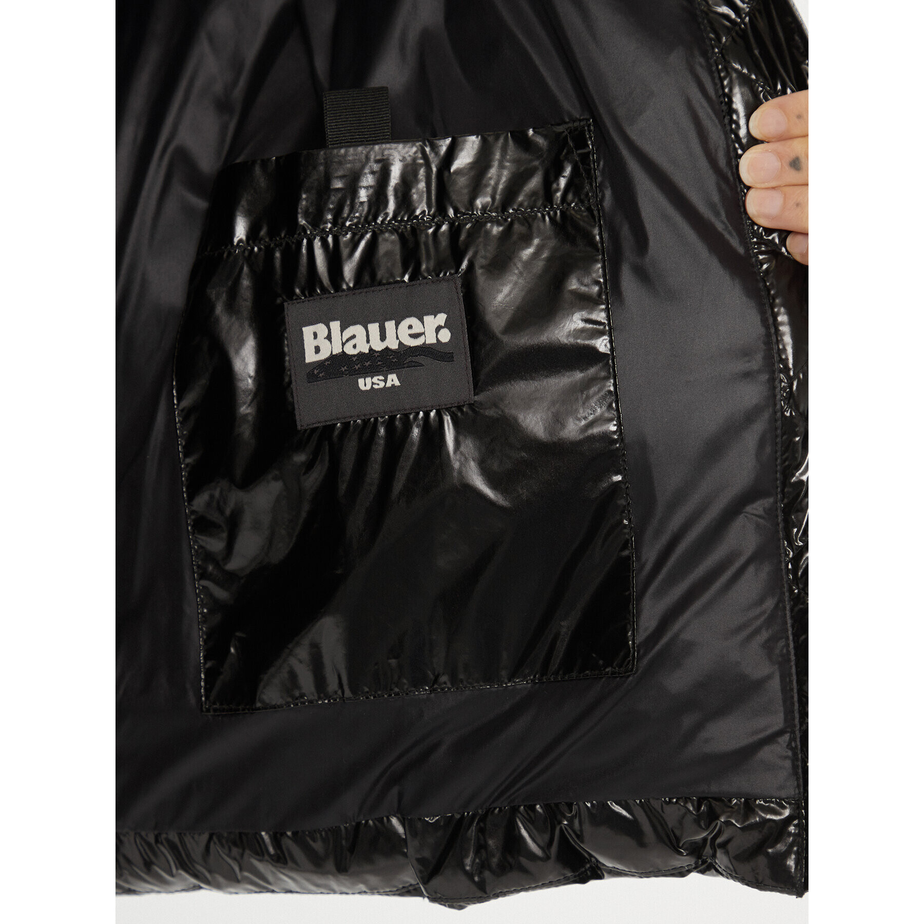 Blauer Пухено яке 23WBLDC03027 Черен Regular Fit - Pepit.bg
